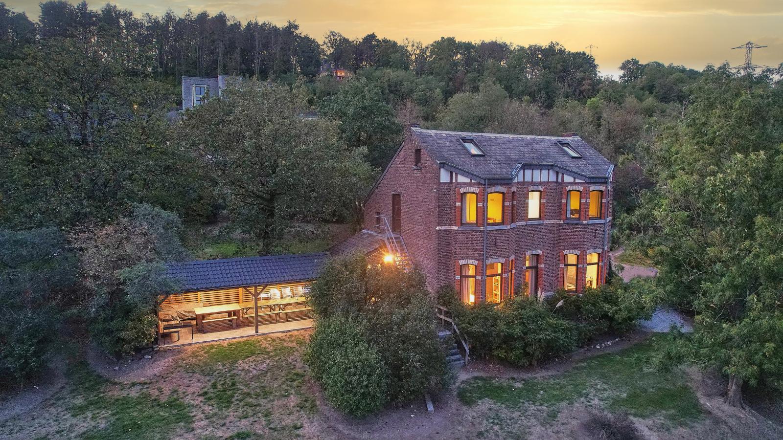 Maison Castariere - Außenbereich Sommer