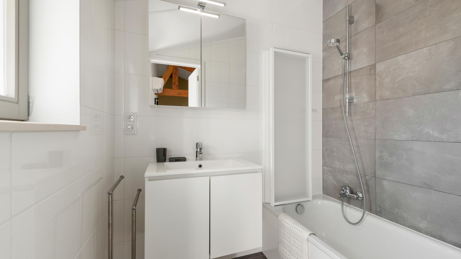 Westhinder I H92 - Badkamer