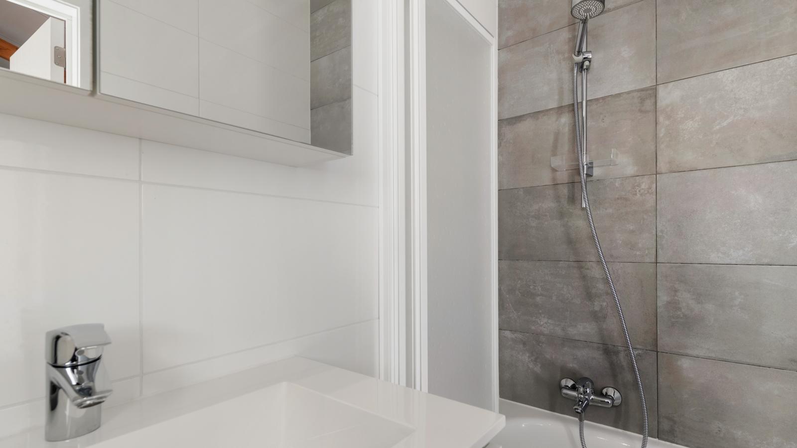 Westhinder I H92 - Badkamer