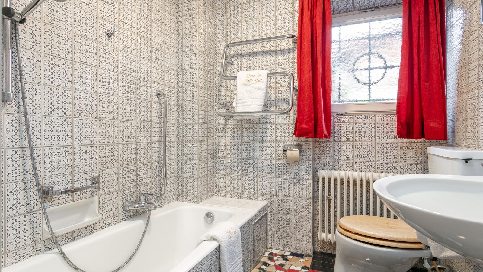 Flow In Chill Out - Badkamer