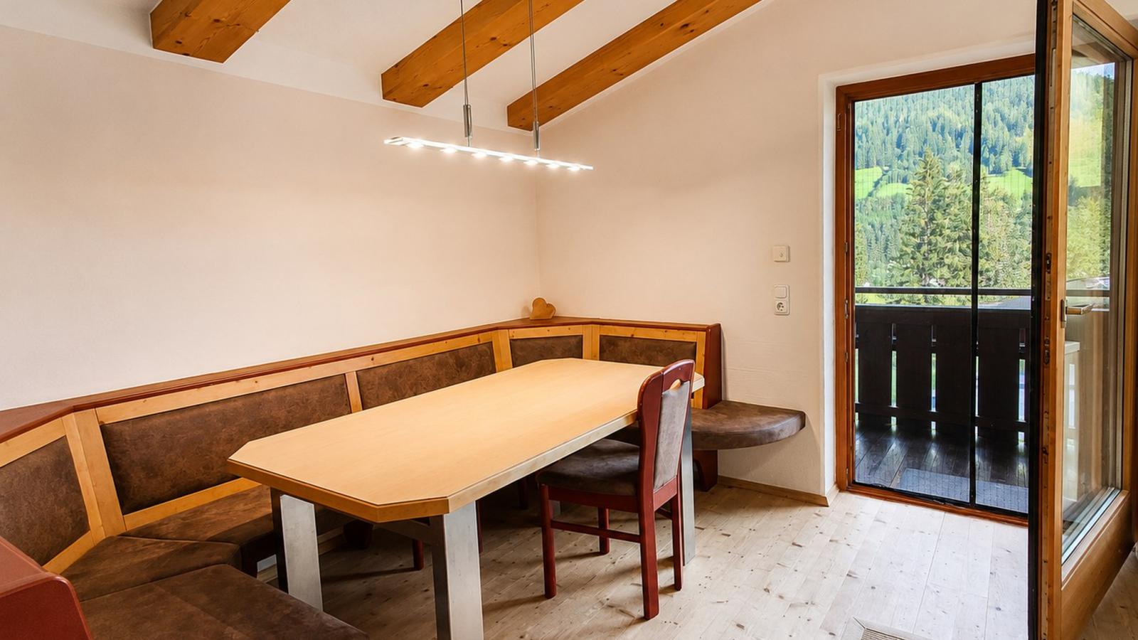 Moser Top 3 - Dining room