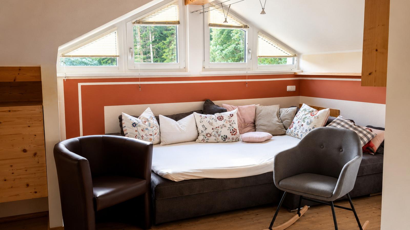 Moser Top 3 - Bedroom