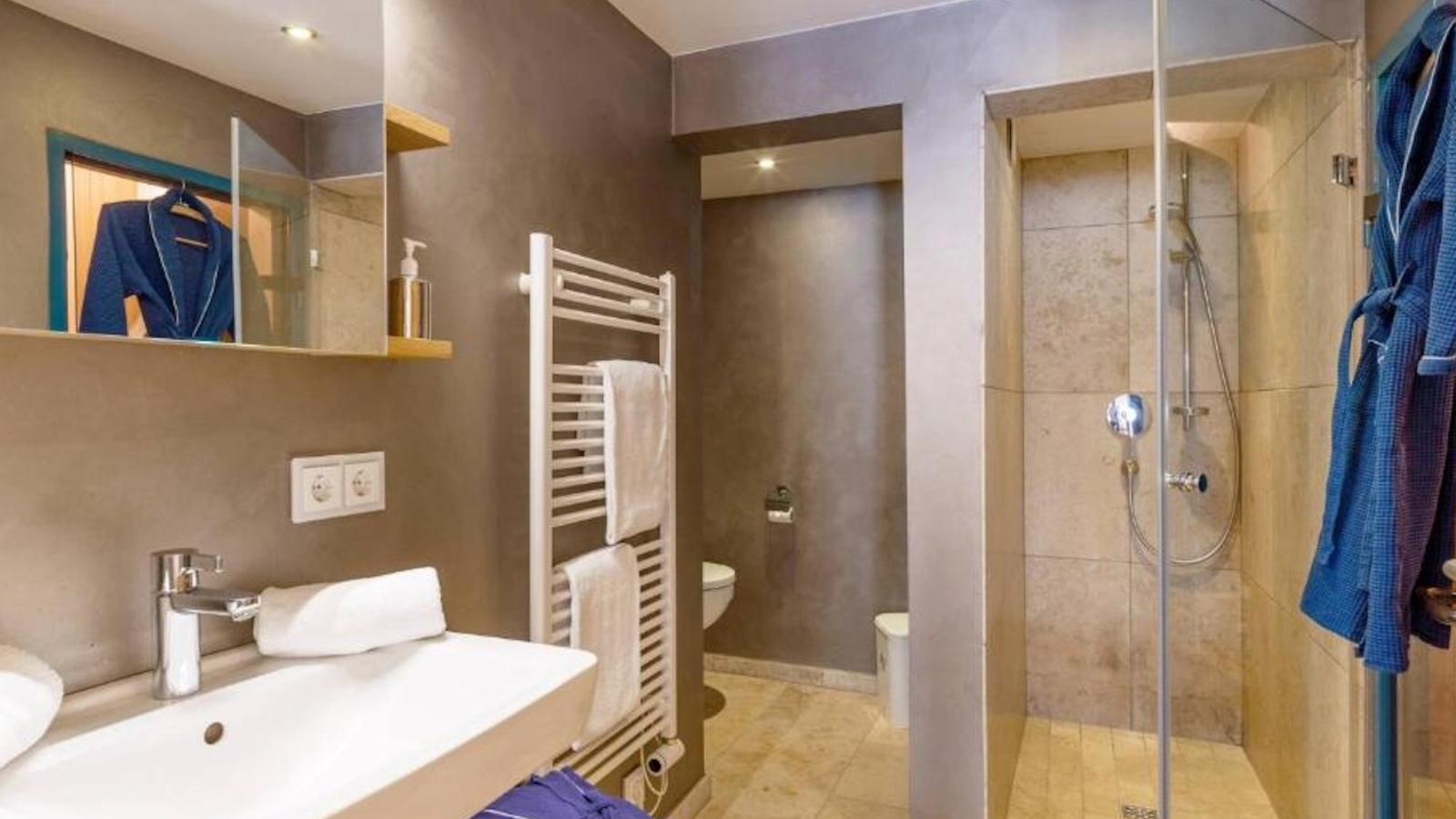 Studio mit Sauna - Badkamer