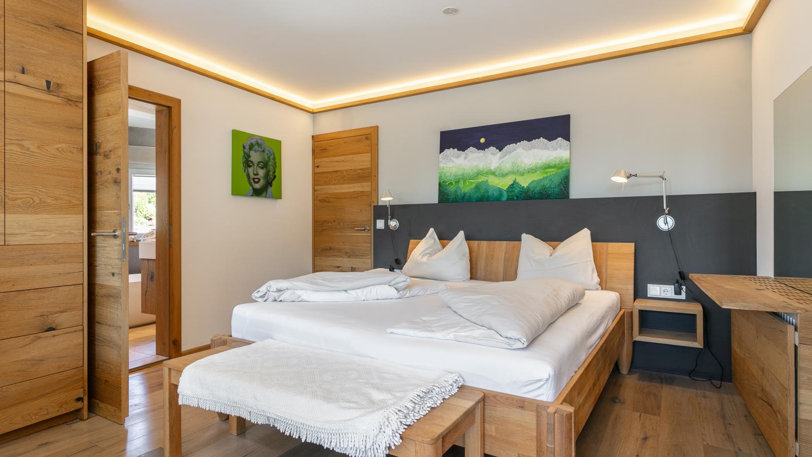 Premium Mountain View Suite