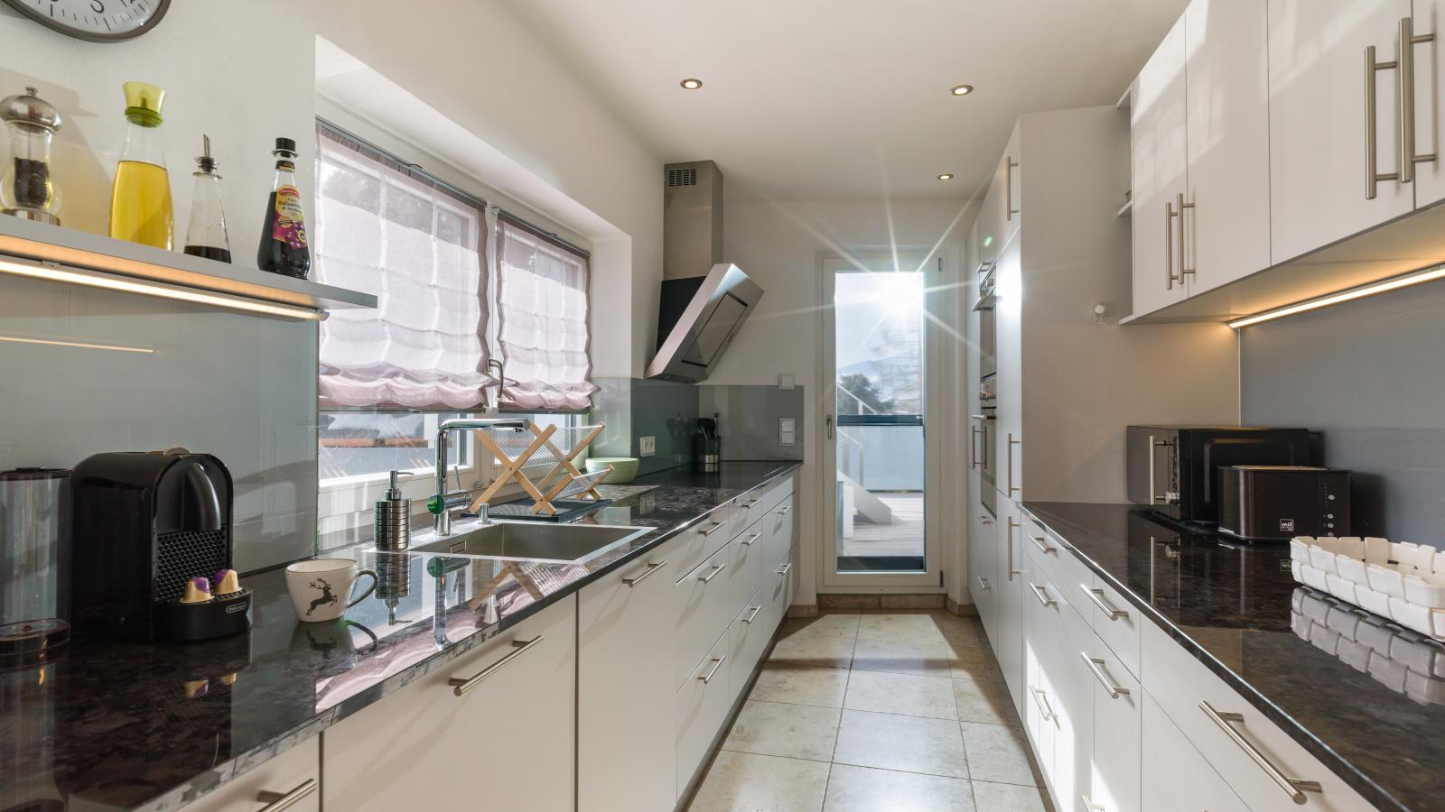 Premium Mountain View Suite
