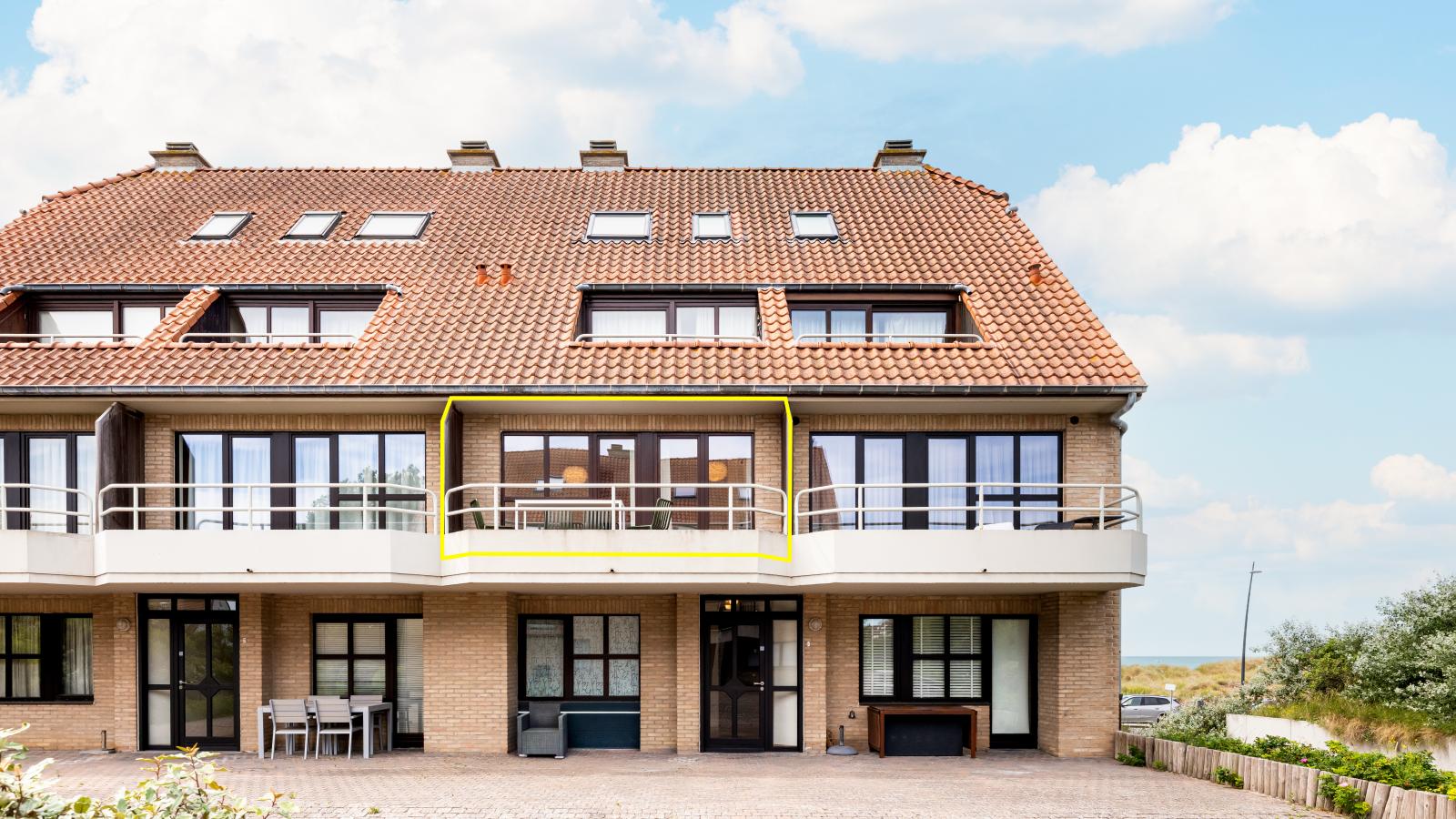 Sunshine - Exterior in summer