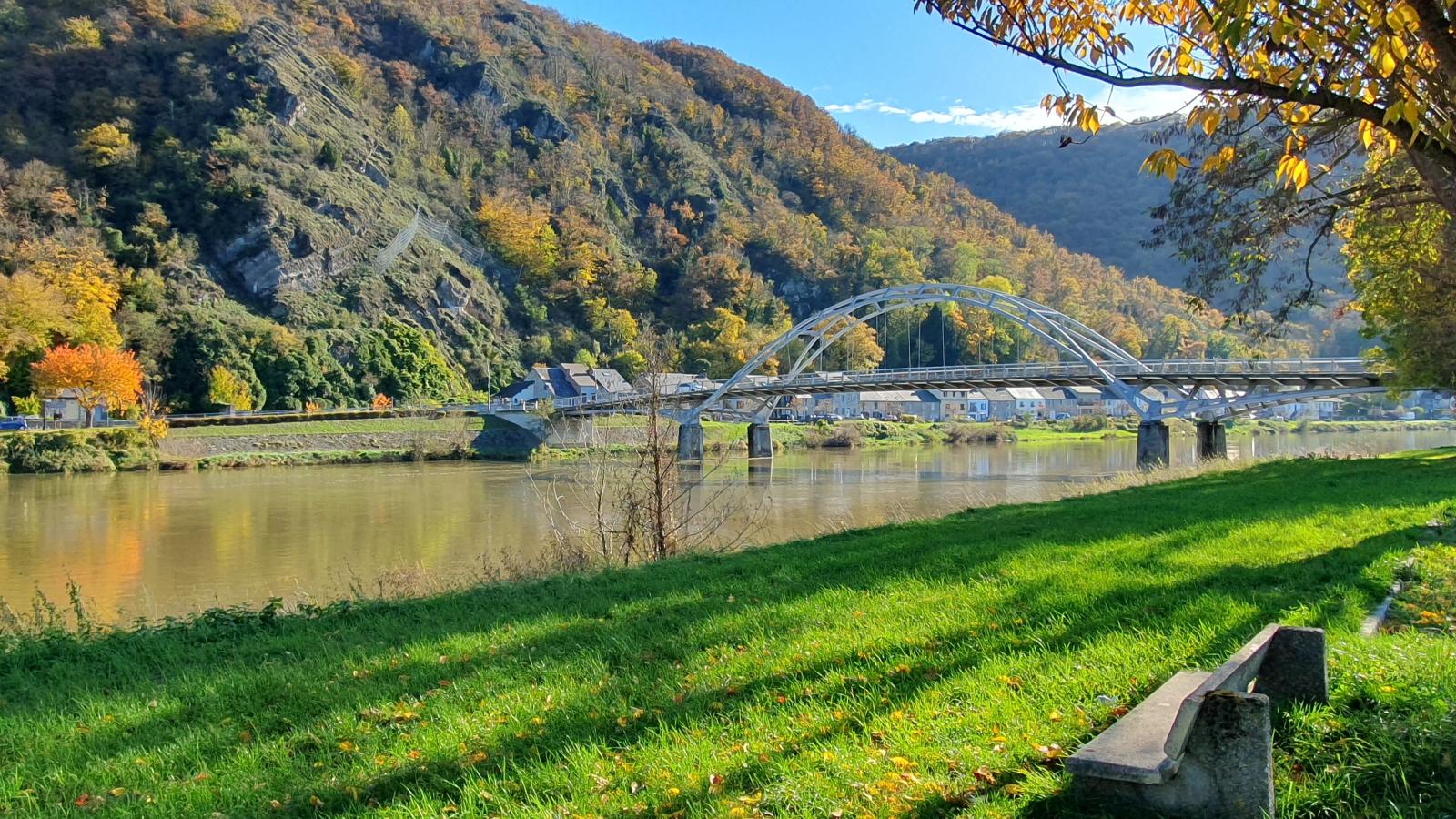 Relaxooz - Areas within 1km in summer