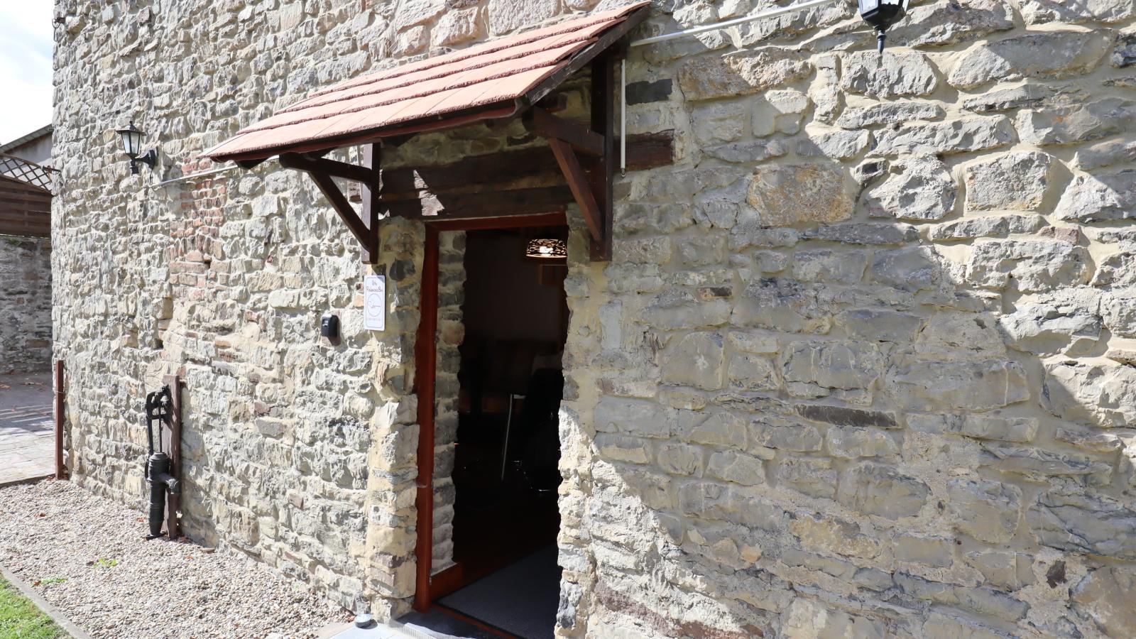 Relaxooz bis - Exterior in summer