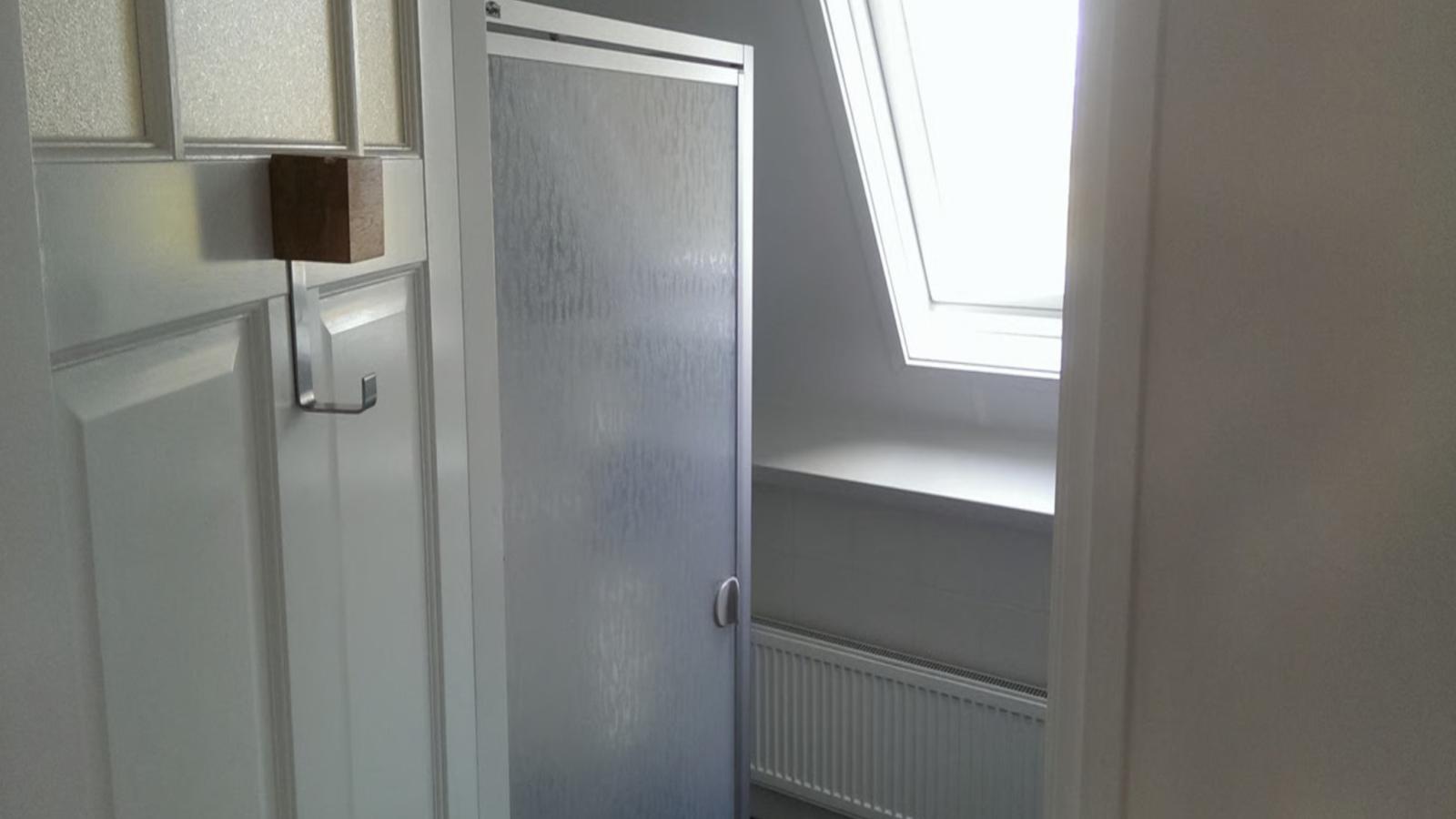 HasseBassie - Bathroom
