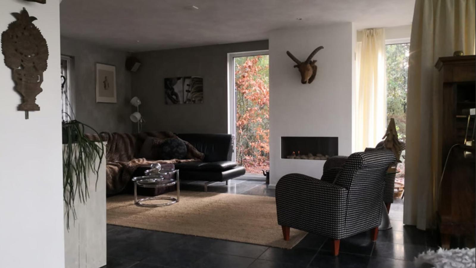 HasseBassie - Living room