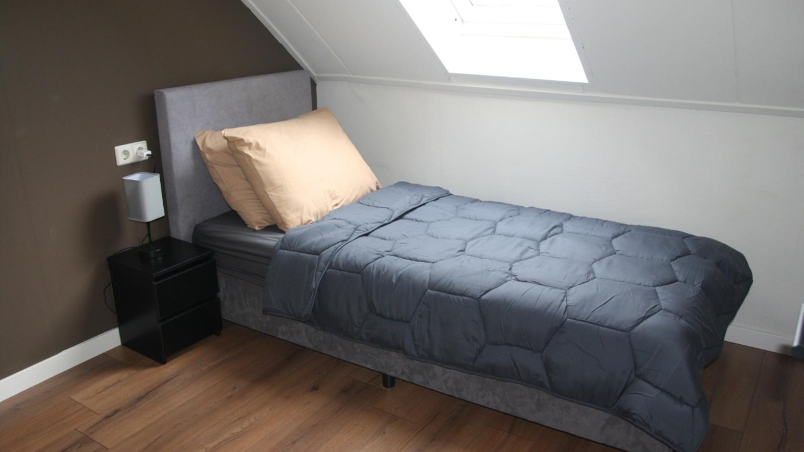 Demischa - Bedroom