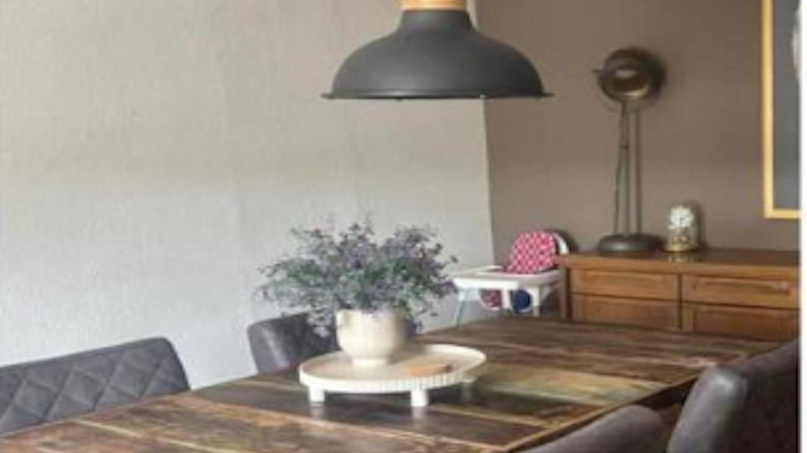 Demischa - Dining room
