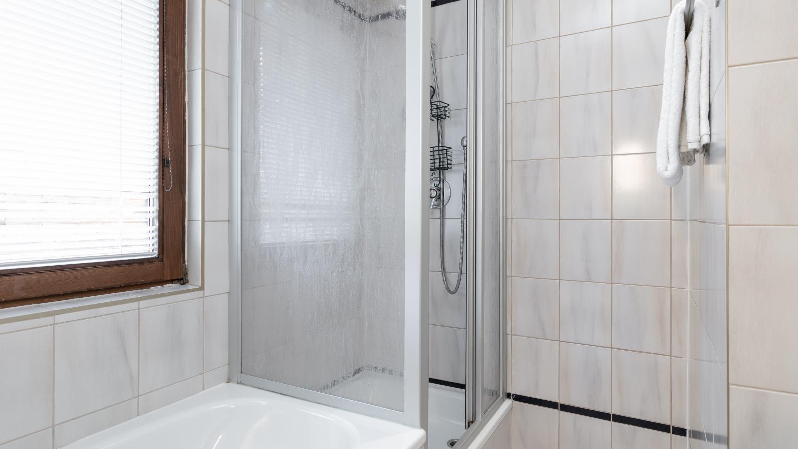 Brixenbachl Small - Badkamer