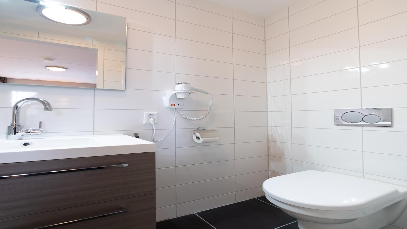 Ocean Ease 47 - Badkamer
