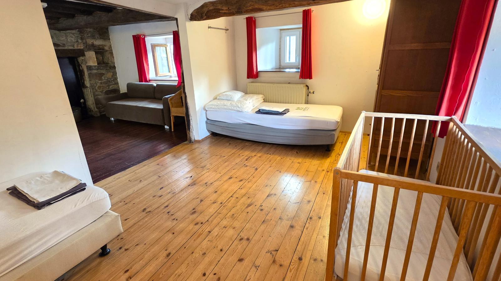 Val Remon - Schlafzimmer