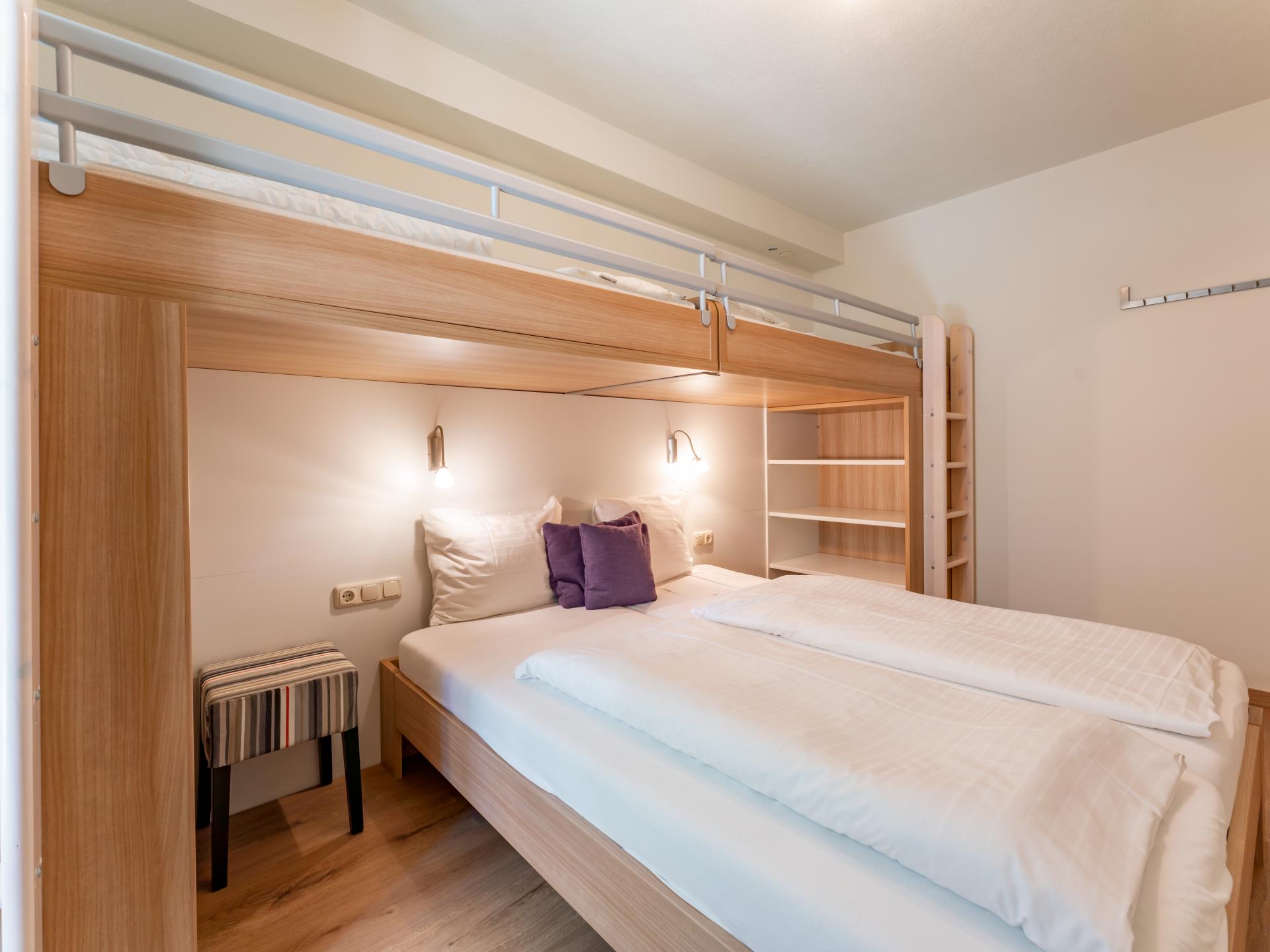 Op 650 m van de piste: ruim chalet voor 10 personen in Saalbach-Hinterglemm - foto 21
