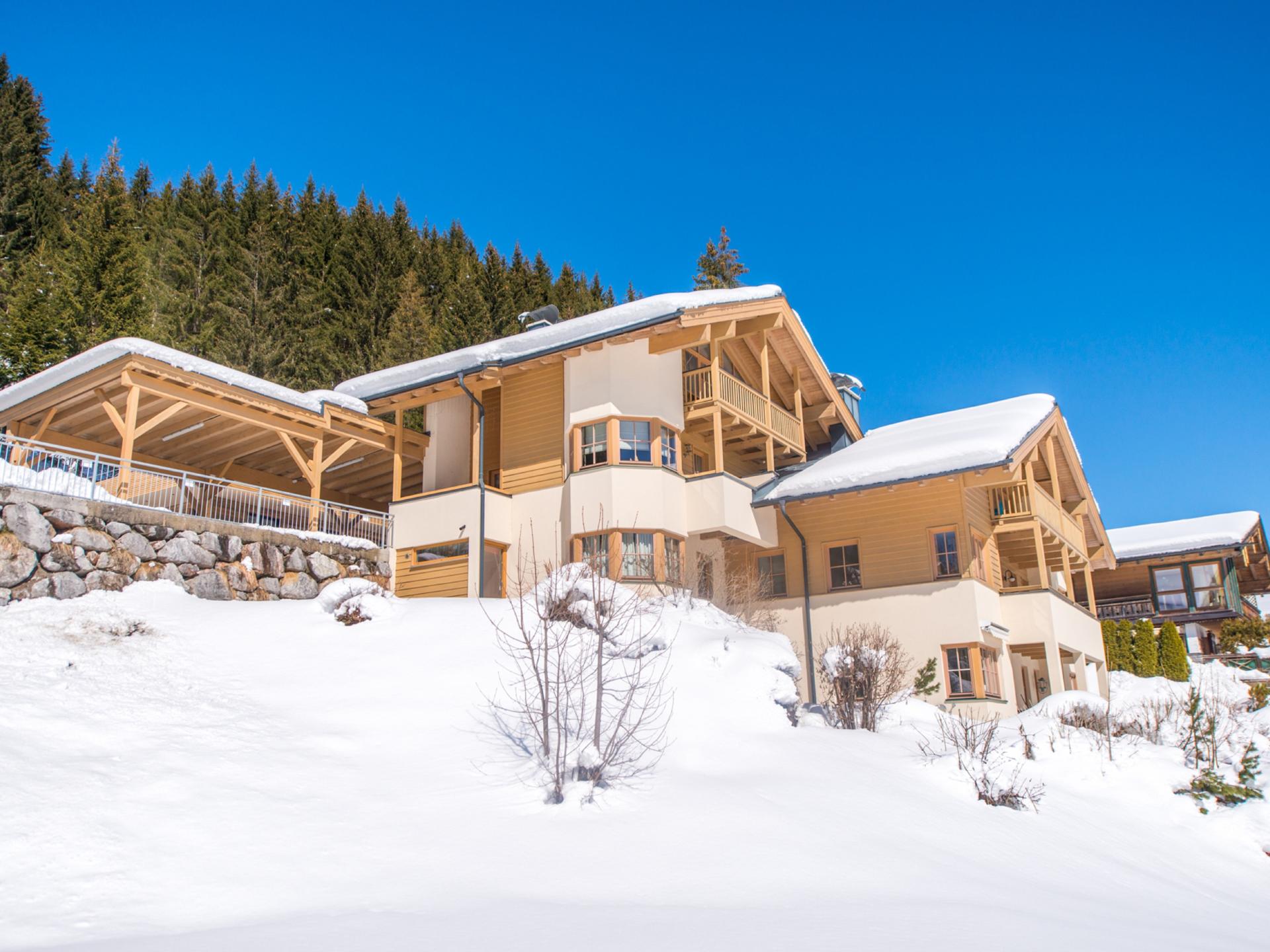 Op 650 m van de piste: ruim chalet voor 10 personen in Saalbach-Hinterglemm - foto 34