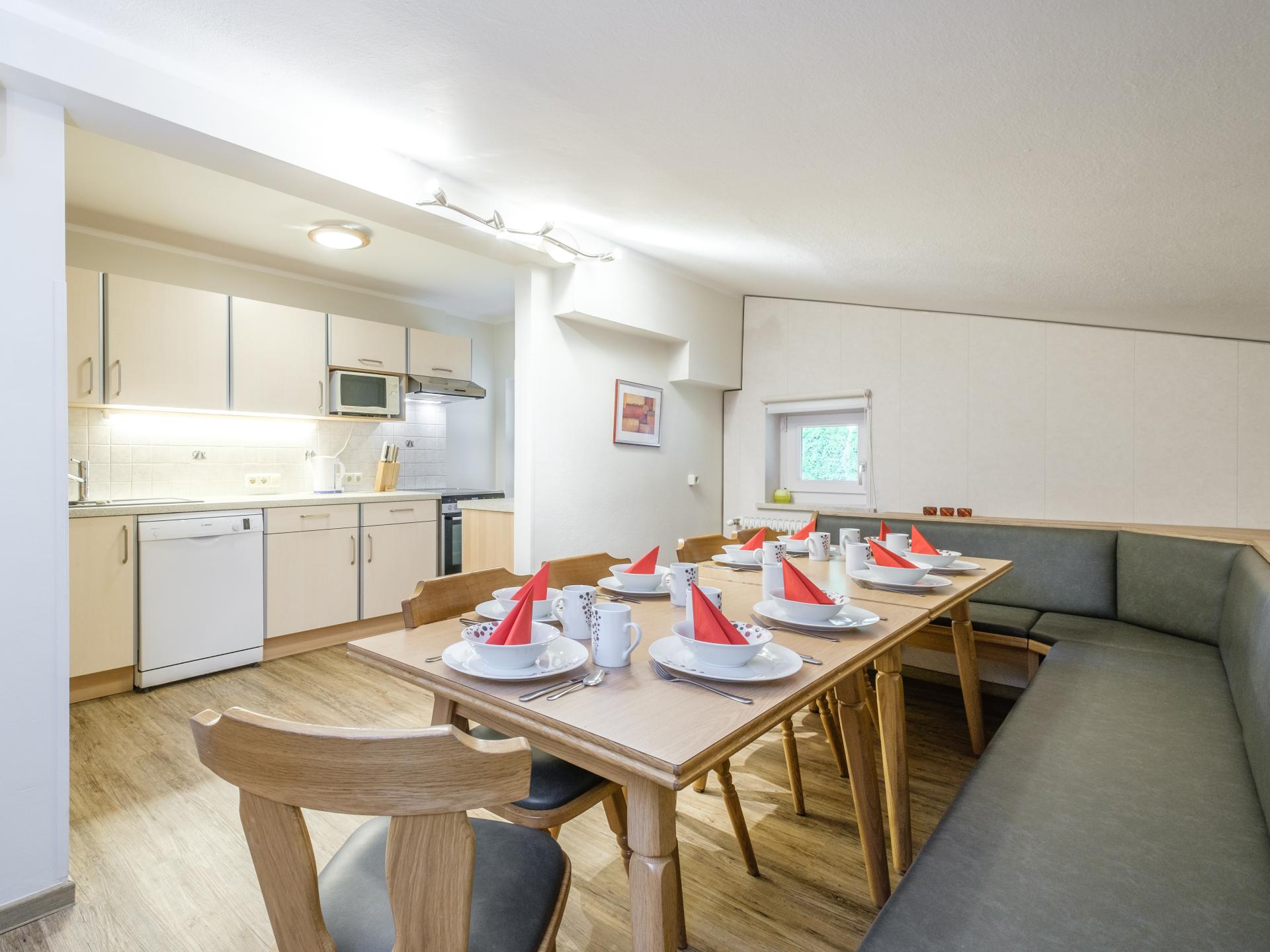 Ruim appartement aan de piste met sauna voor 10 personen in Saalbach - foto 2