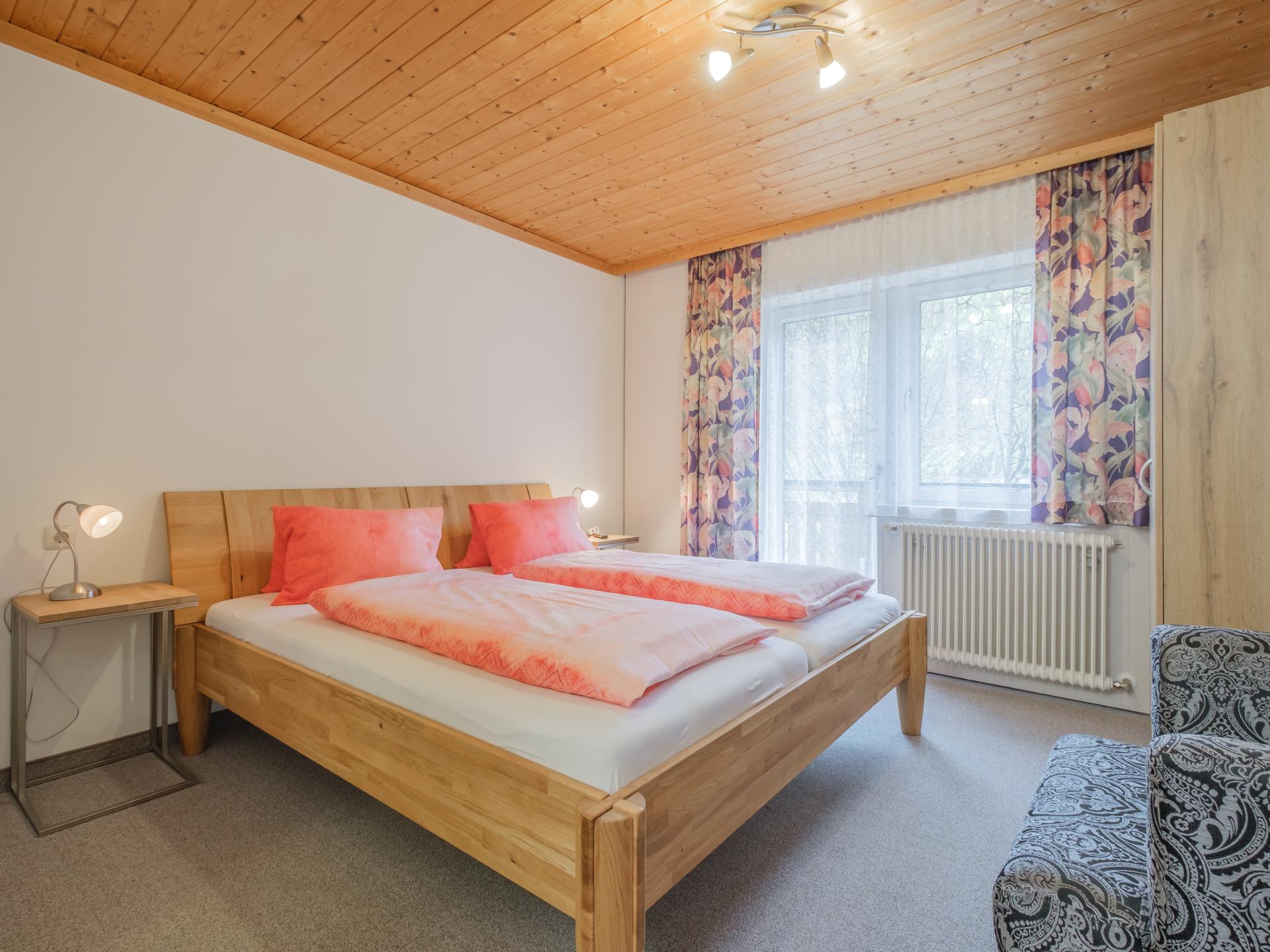 Ruim appartement voor 12 personen direct aan de skipiste in Saalbach - foto 7