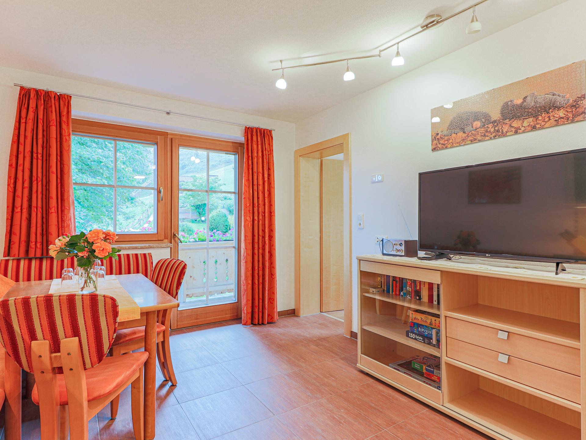 4-persoons appartement in Söll met uitzicht op de bergen - foto 4