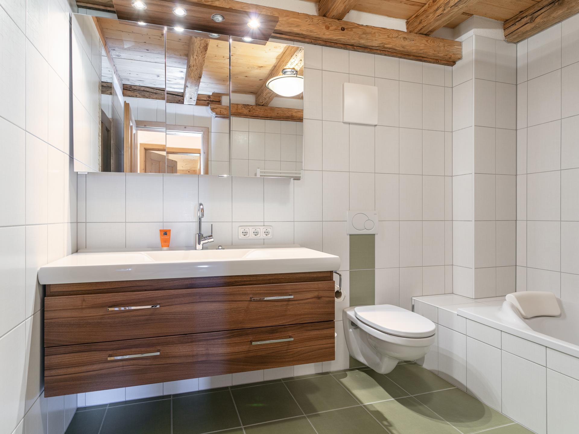 10-persoons ruim appartement in Söll met berguitzicht - foto 24