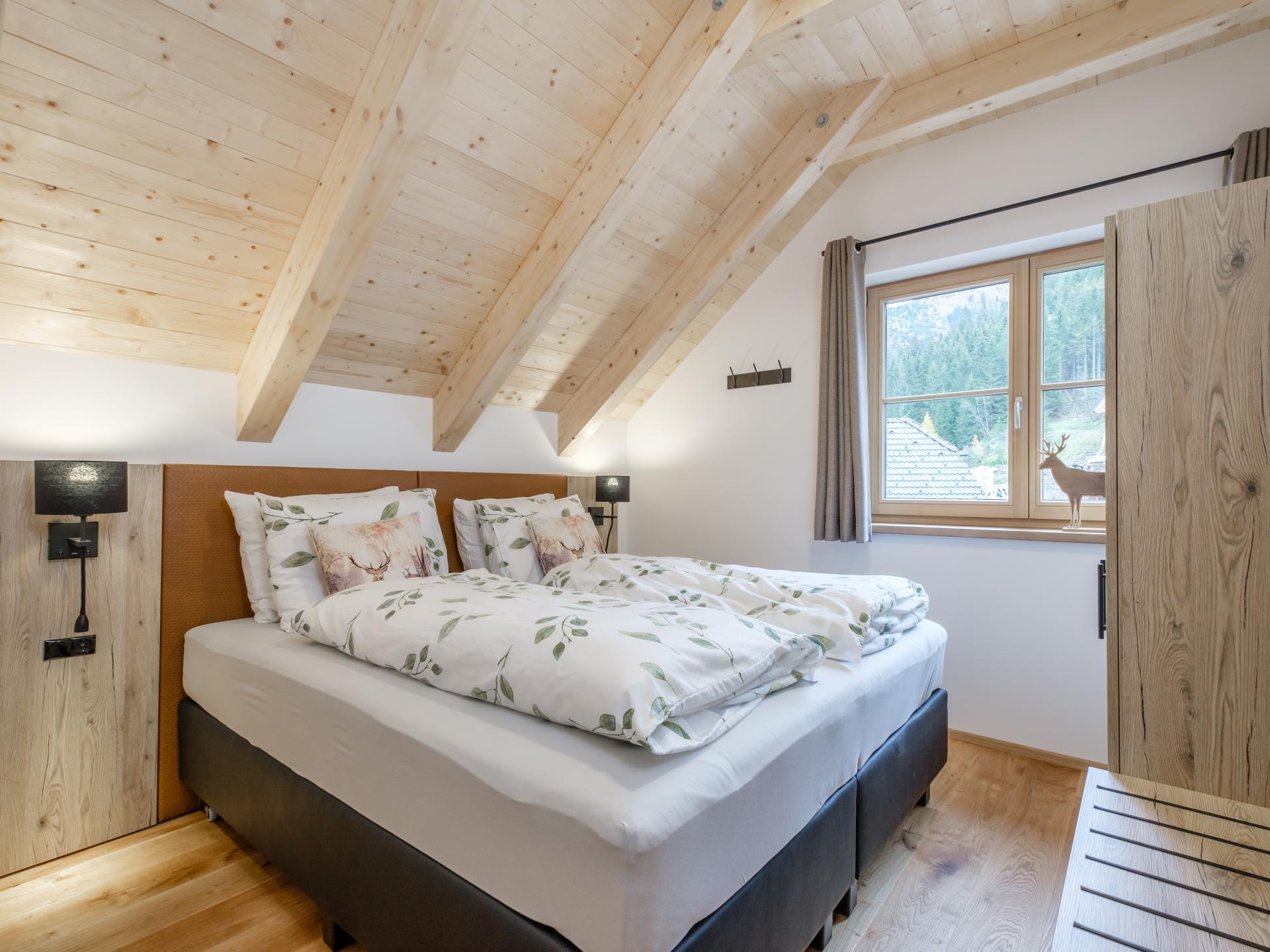 Vrijstaand chalet met sauna en houtkachel direct aan de skipiste in Donnersbachwald - foto 12