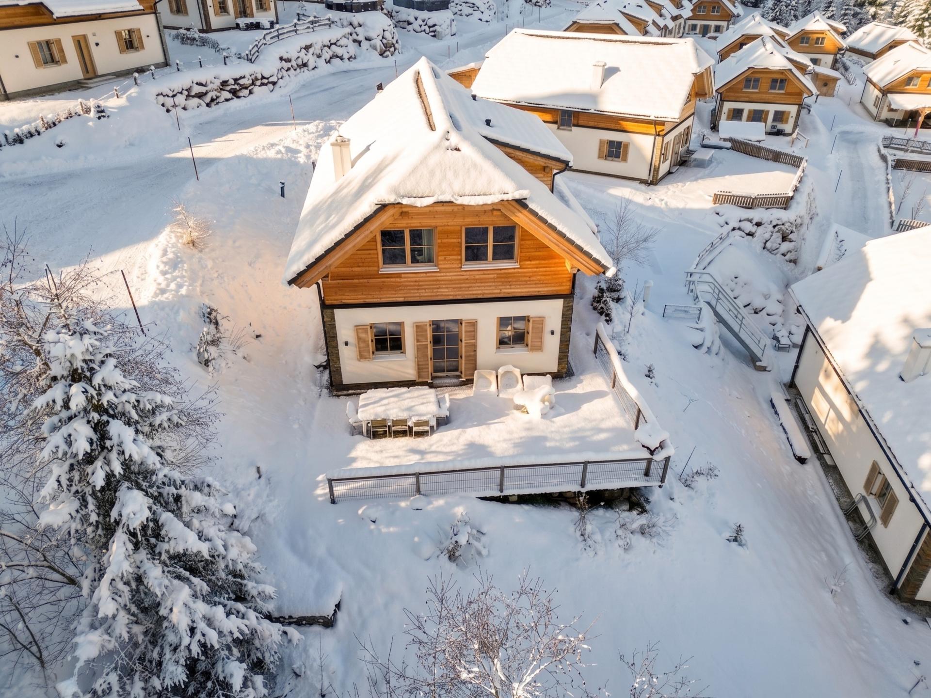Vrijstaand chalet met sauna en houtkachel direct aan de skipiste in Donnersbachwald - foto 44