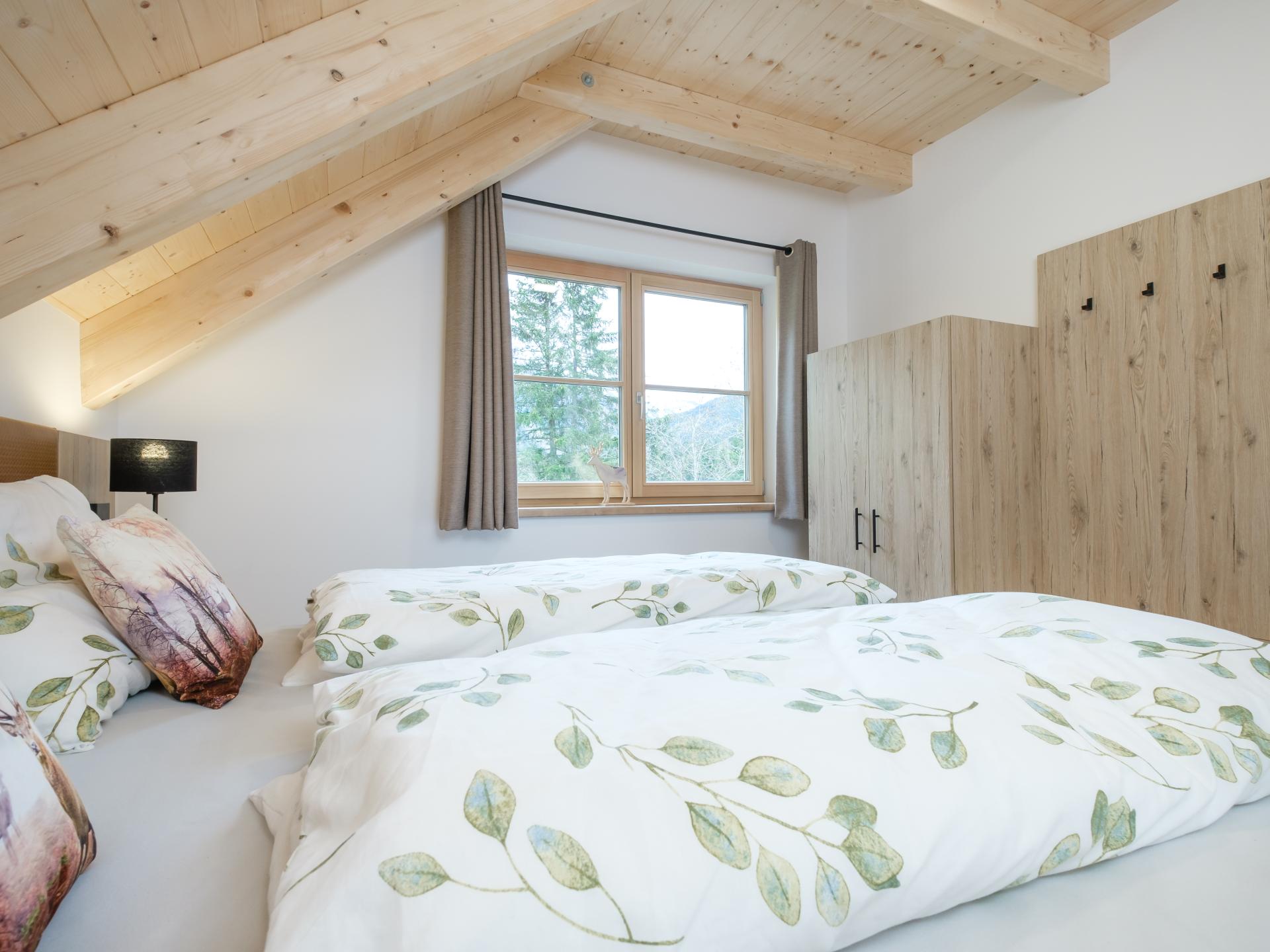 Vrijstaand chalet met sauna en houtkachel direct aan de skipiste in Donnersbachwald - foto 13