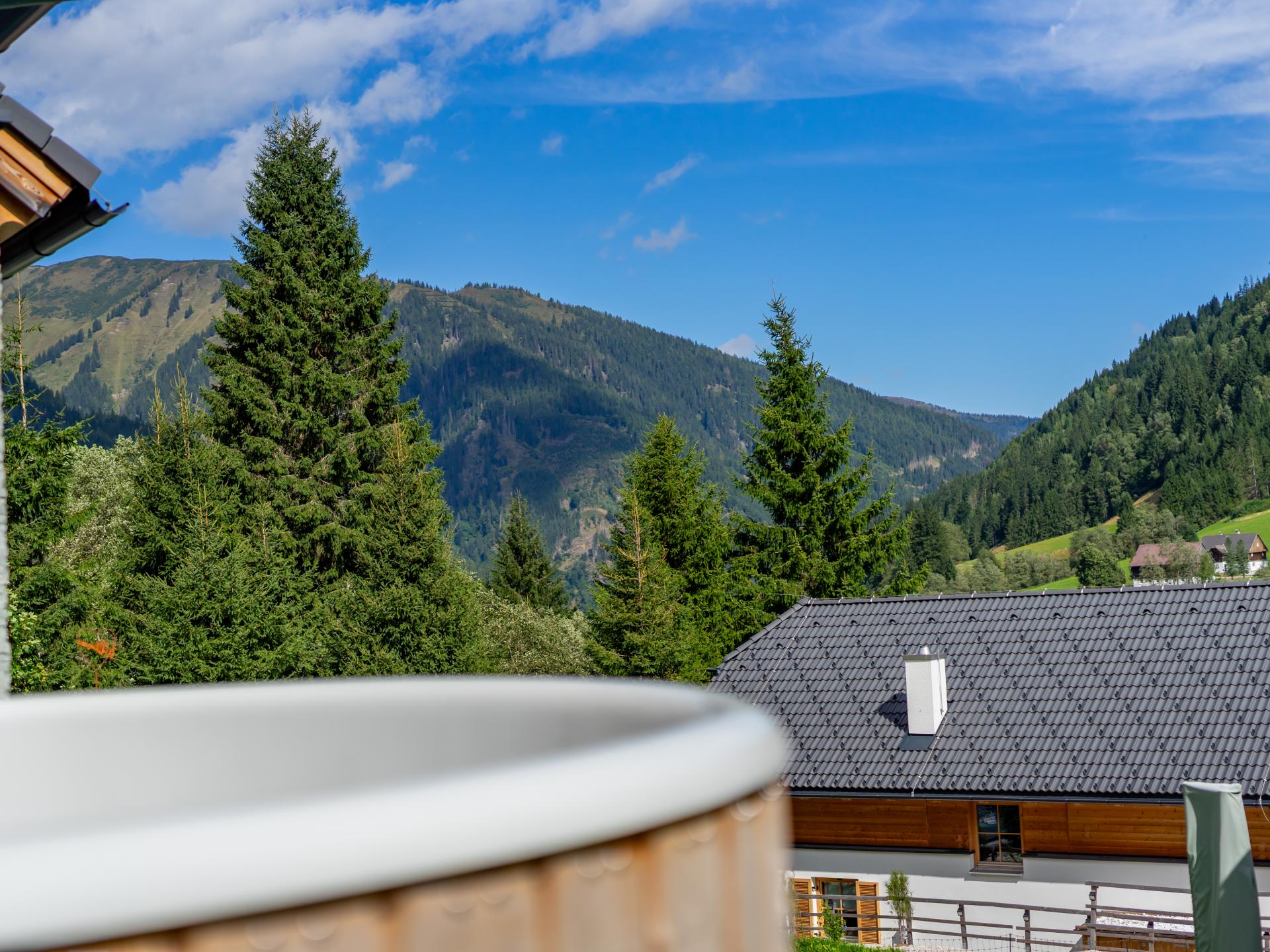 Luxe chalet voor 9 personen met sauna en hottub direct aan de piste - foto 27