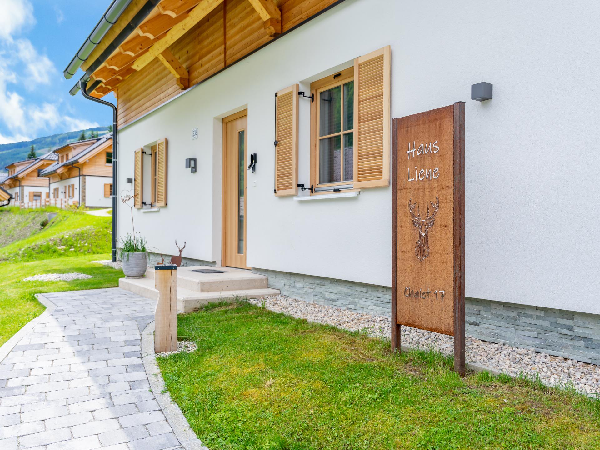 Luxe chalet voor 9 personen met sauna en hottub direct aan de piste - foto 18