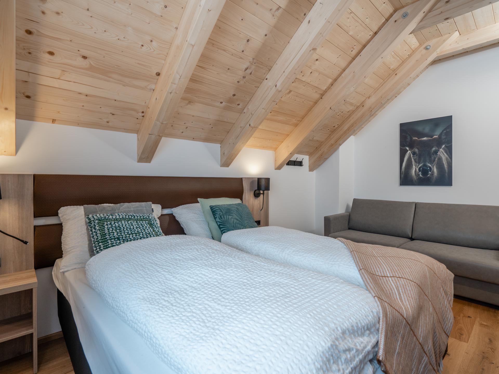 Luxe chalet voor 9 personen met sauna en hottub direct aan de piste - foto 14