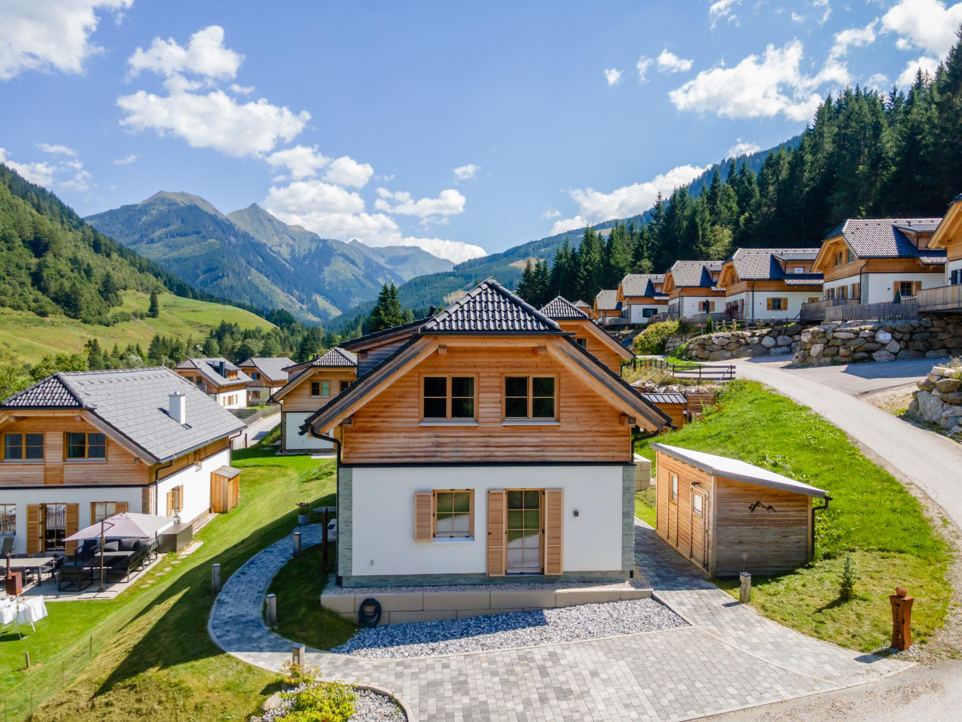 Luxe chalet voor 9 personen met sauna en hottub direct aan de piste - foto 21