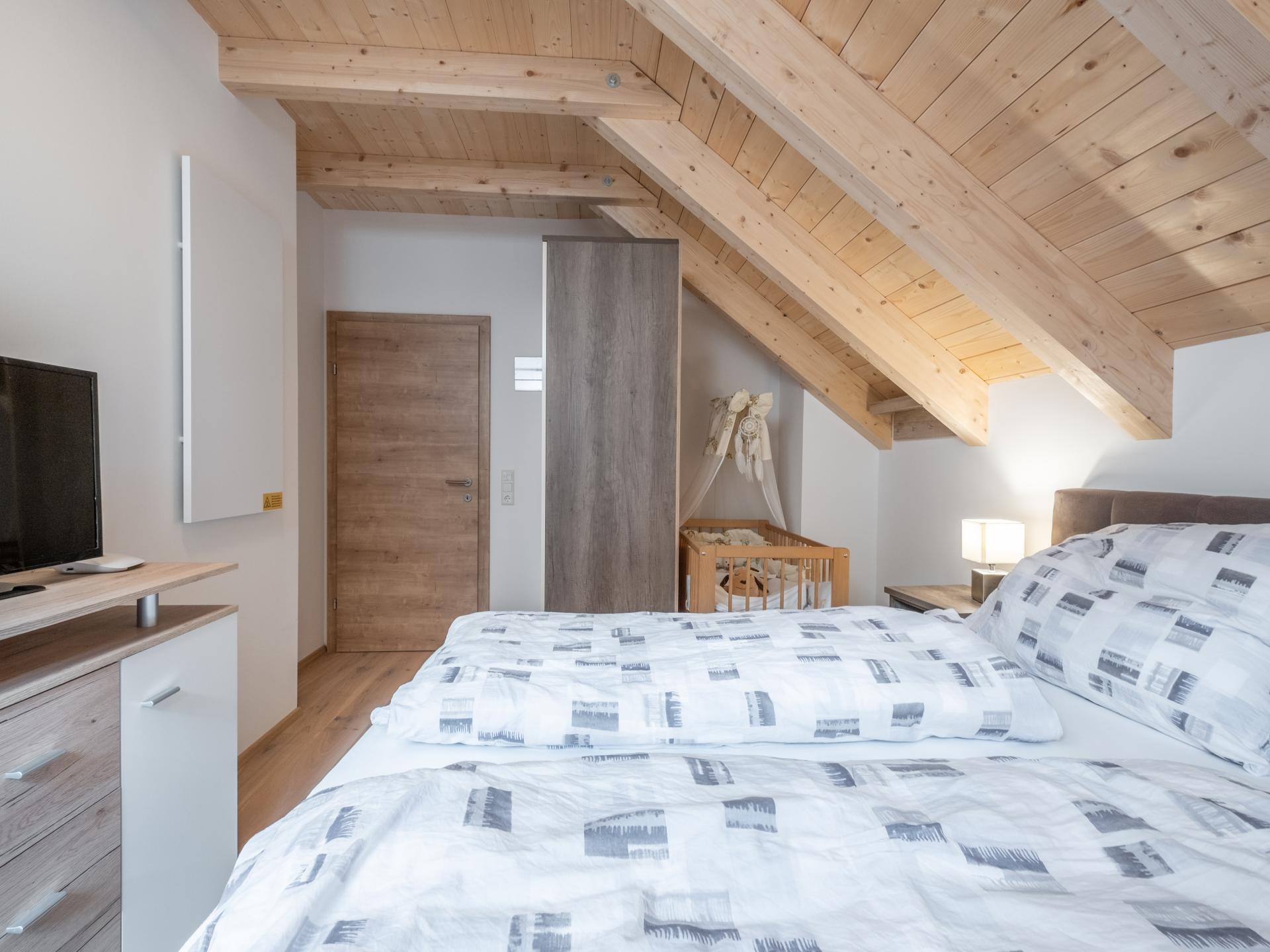 Luxe chalet met sauna en hottub op 50m van de skilift in Steiermark - foto 11