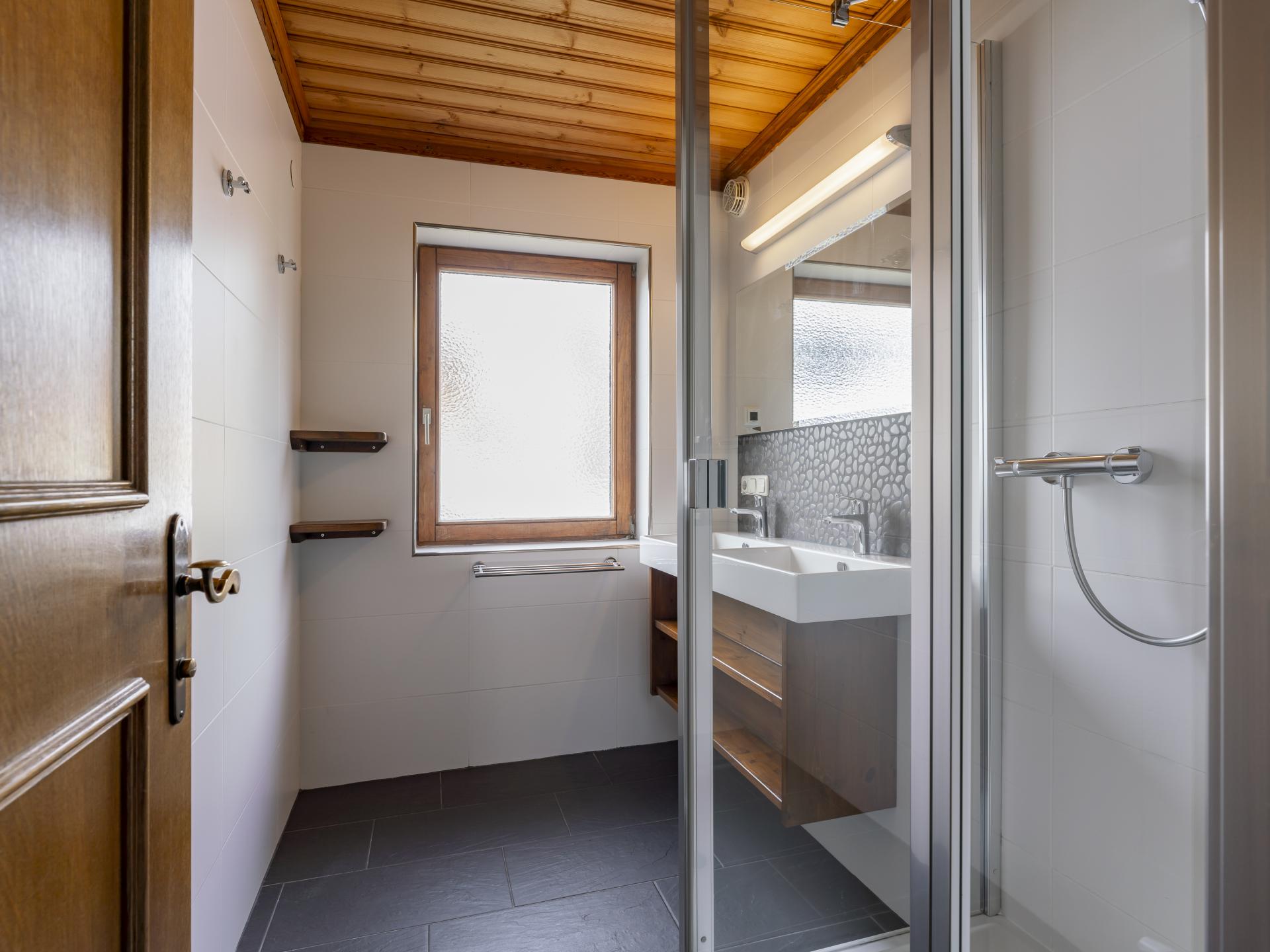 Vrijstaand wellness chalet met panoramisch uitzicht in hartje Grossarl - foto 24