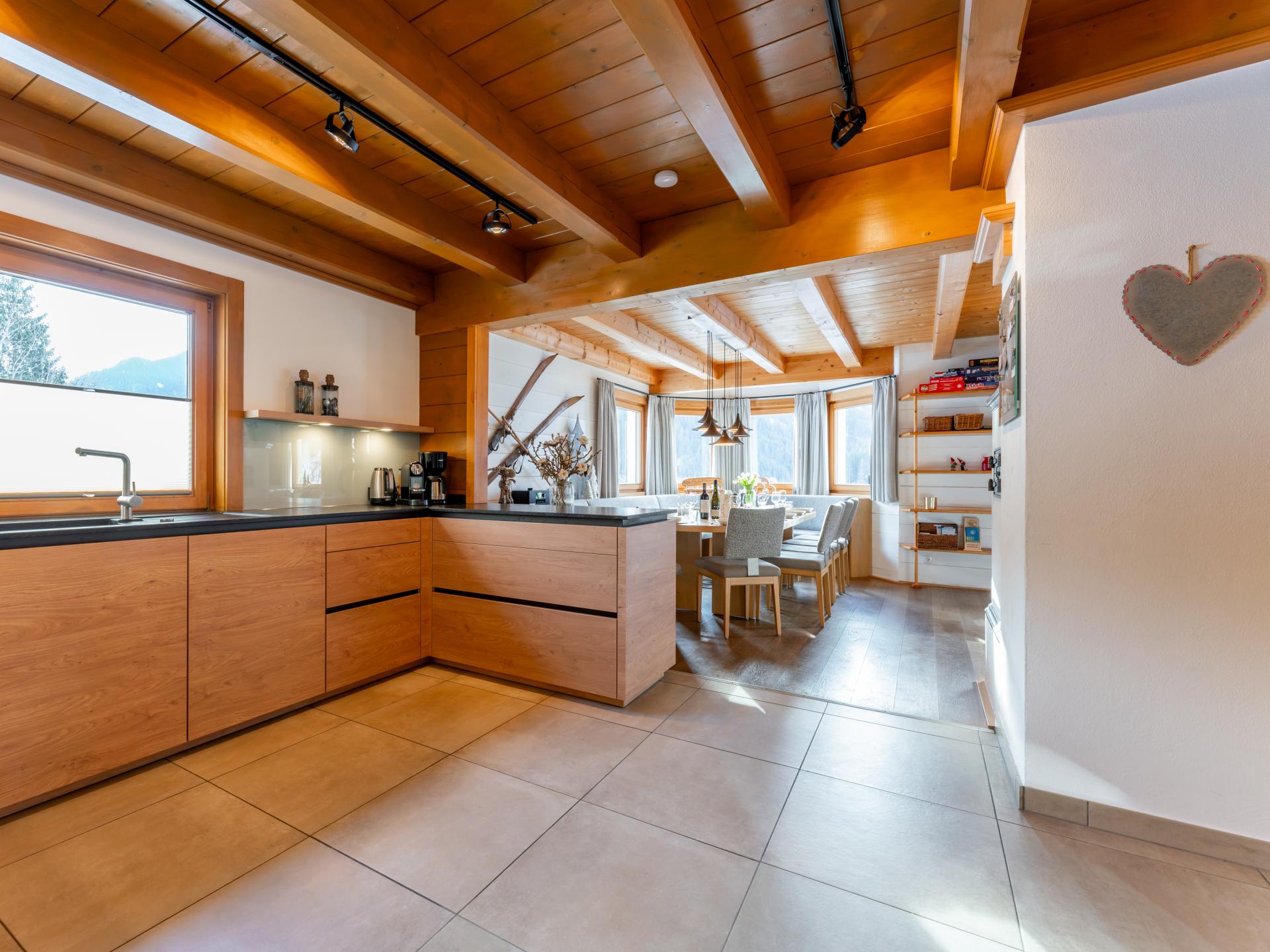 Vrijstaand chalet voor 14 personen aan de piste in Saalbach-Hinterglemm - foto 13