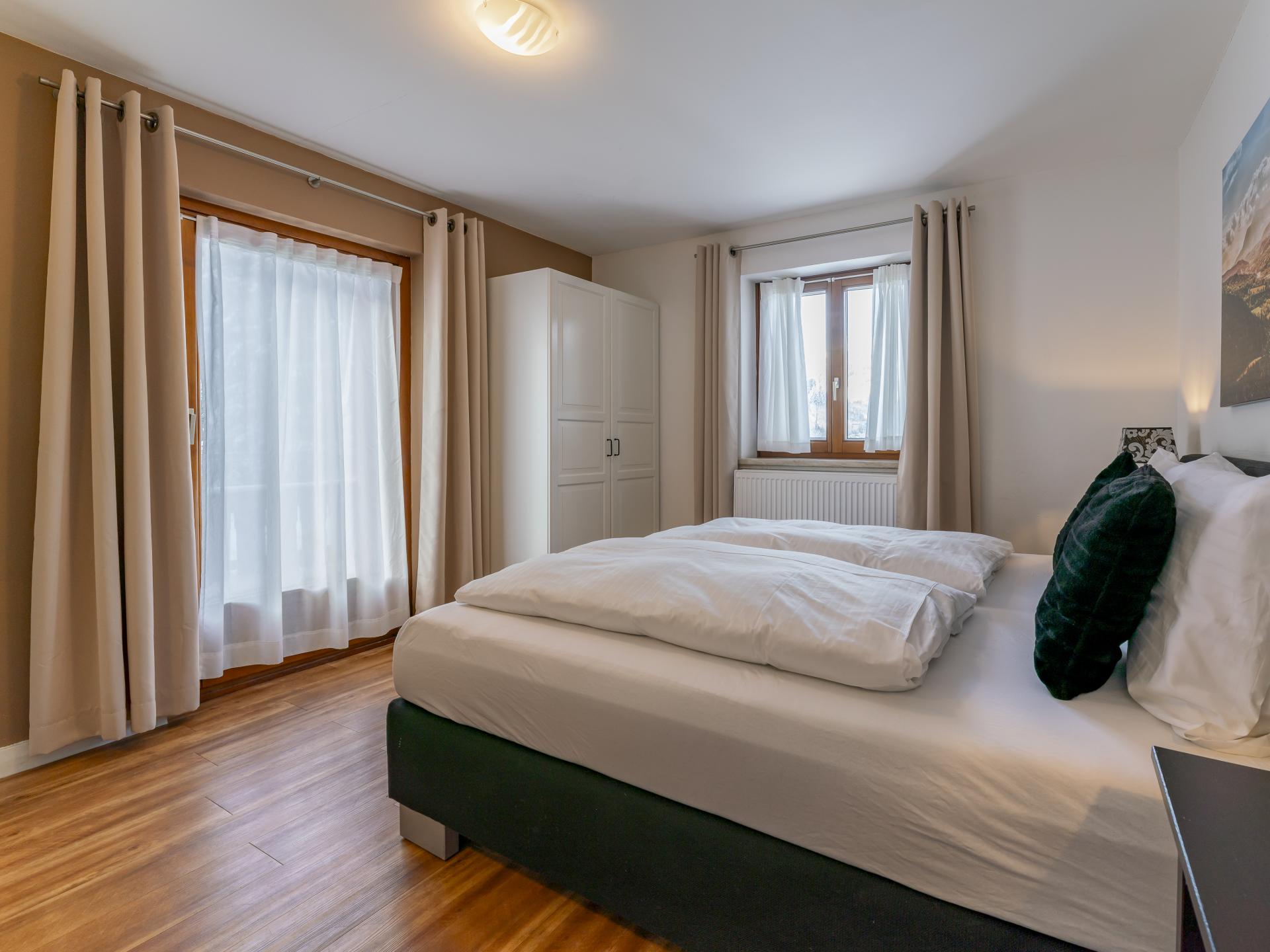 Luxe 8-slaapkamer chalet met sauna, 100m van de piste in Saalbach-Hinterglemm - foto 2