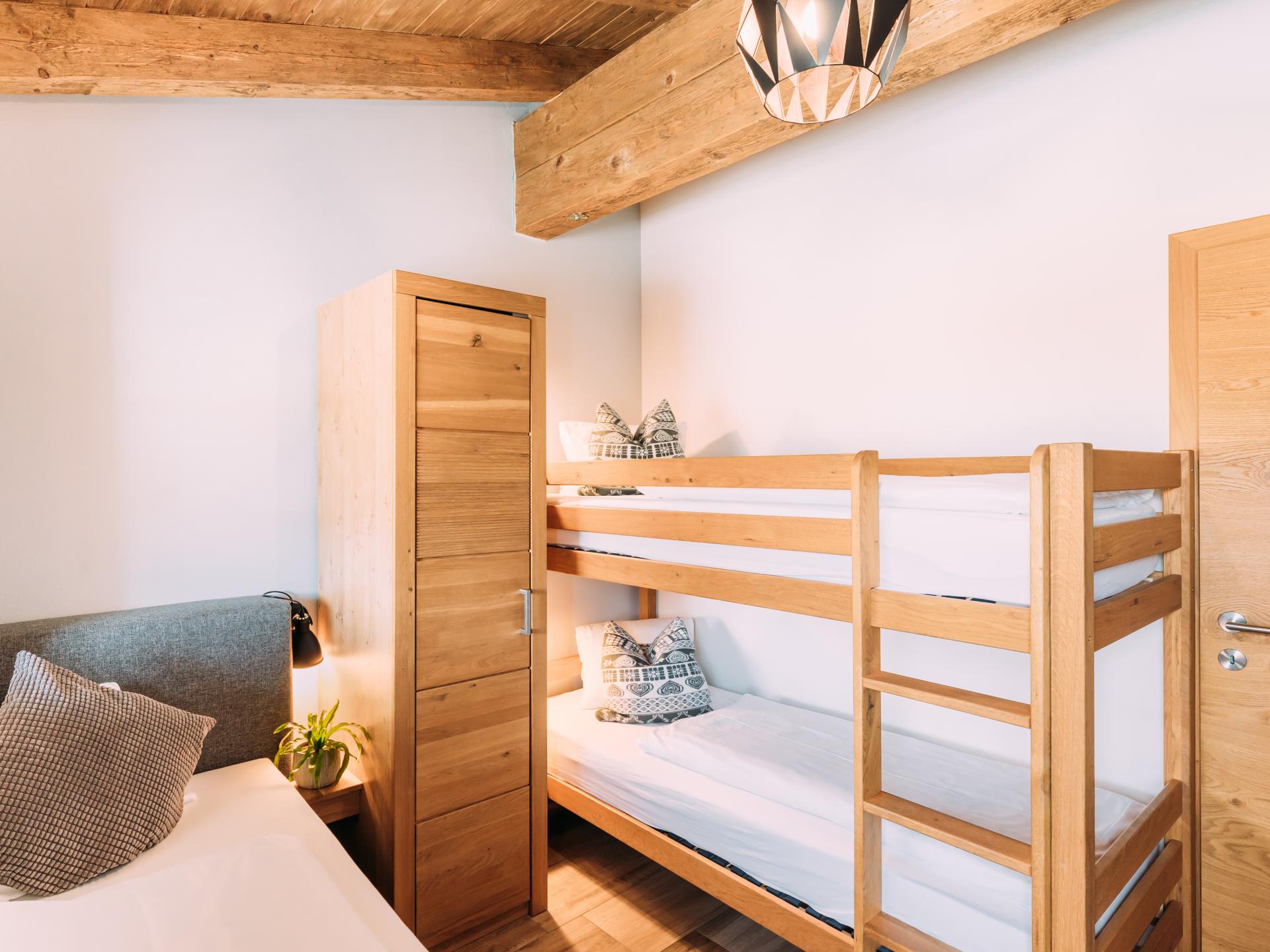 Ruim chalet voor 12 personen met privé-sauna, direct aan de skipiste in Piesendorf - foto 28
