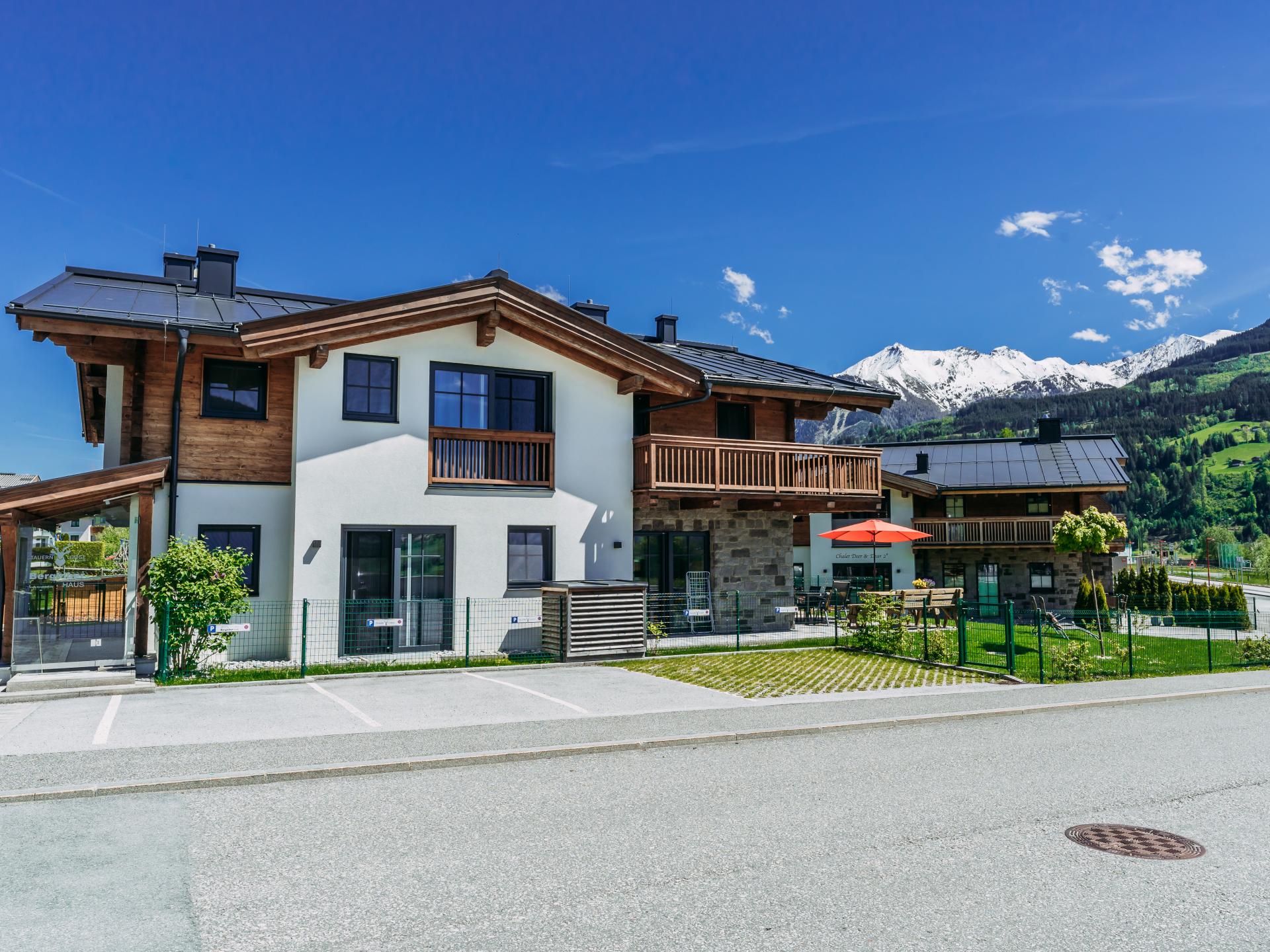 Ruim chalet voor 12 personen met privé-sauna, direct aan de skipiste in Piesendorf - foto 36