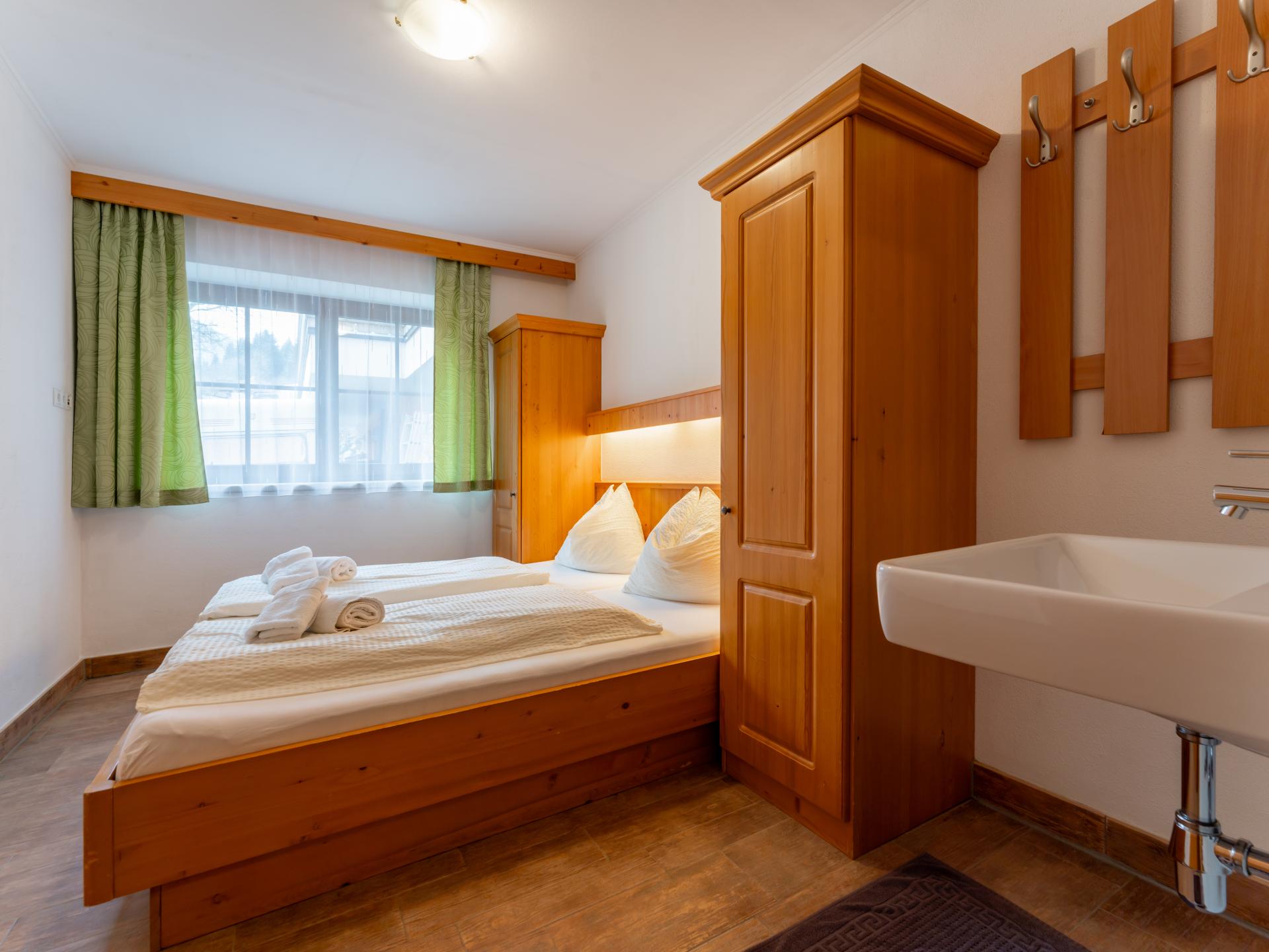 Authentiek vakantiehuis aan de piste in Saalbach met privé-sauna voor 11 personen - foto 16