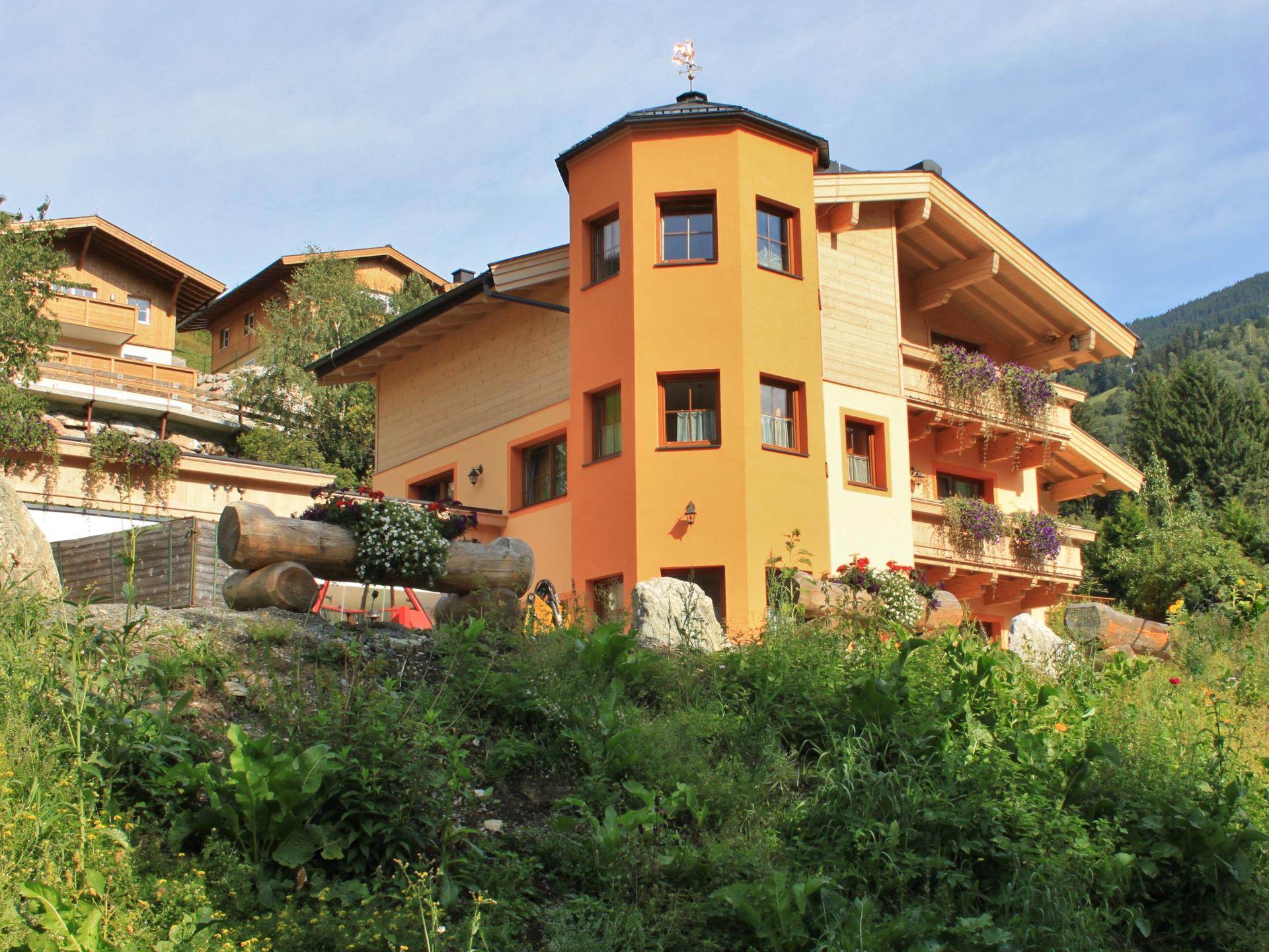 Authentiek vakantiehuis aan de piste in Saalbach met privé-sauna voor 11 personen - foto 30