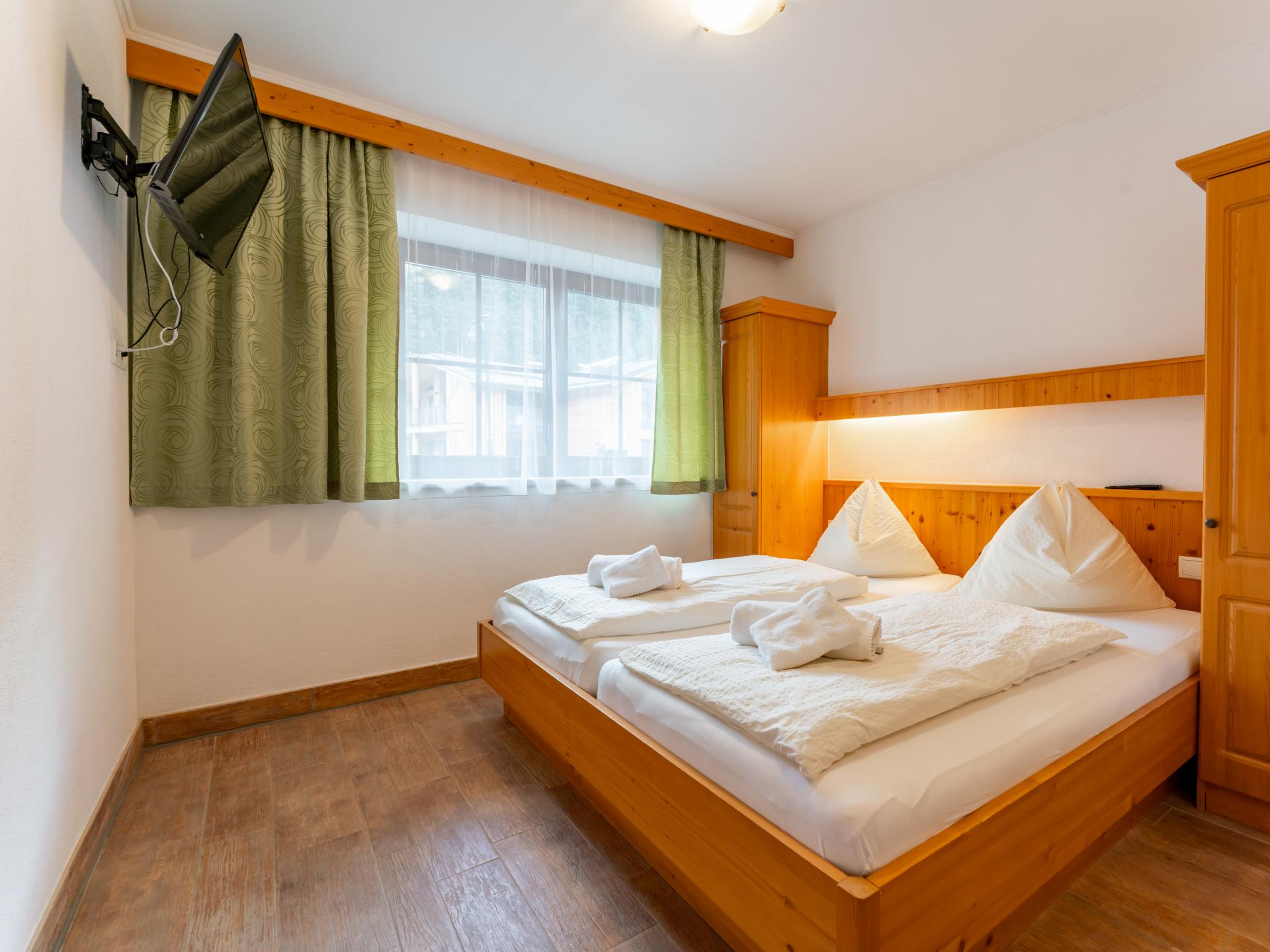 Authentiek vakantiehuis aan de piste in Saalbach met privé-sauna voor 11 personen - foto 18