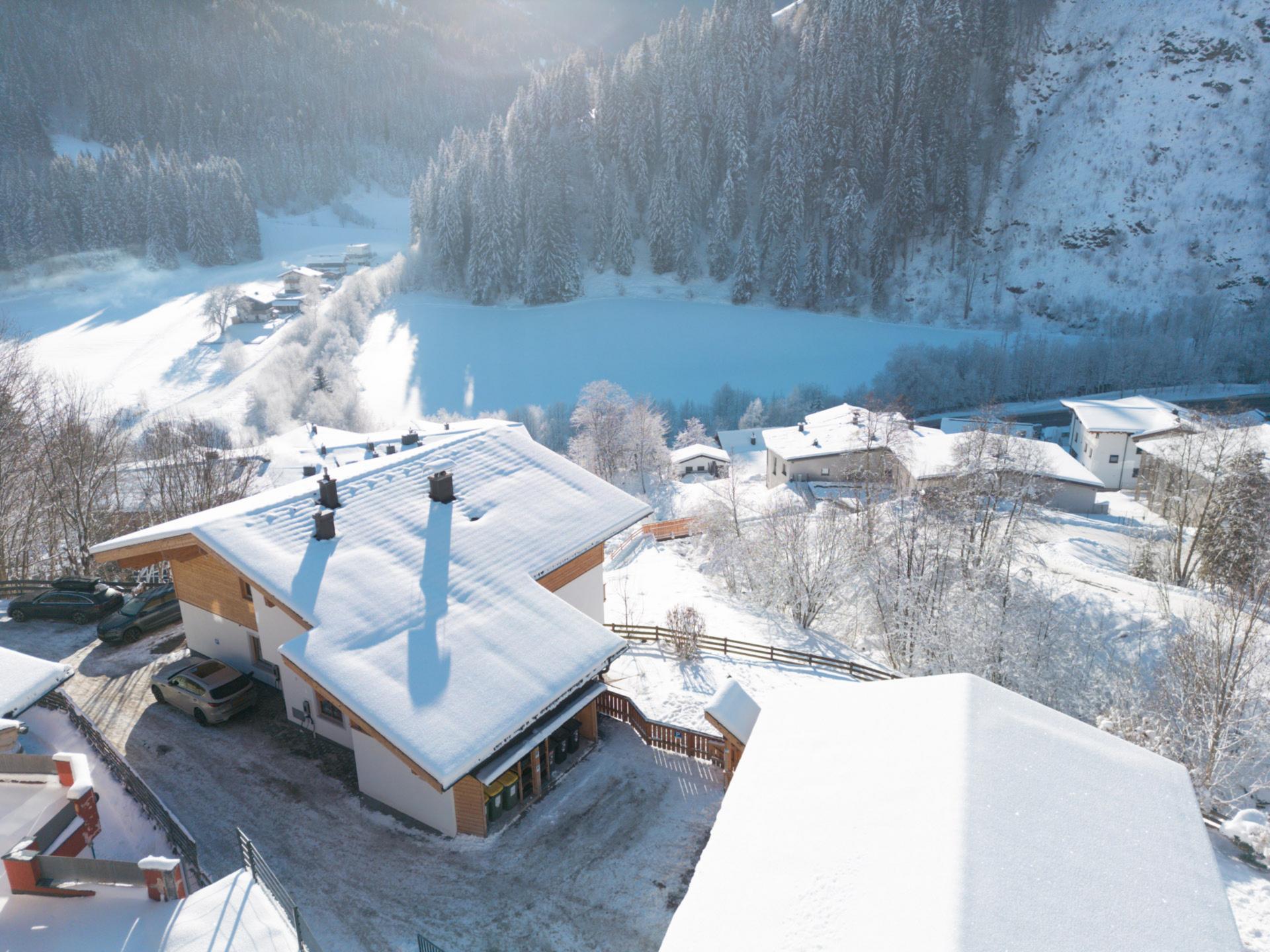 Luxe chalet voor 35 personen aan de piste in Saalbach-Hinterglemm - foto 35