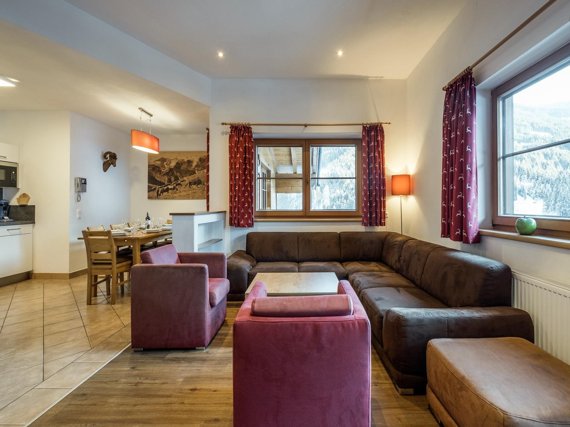 Luxe chalet voor 35 personen aan de piste in Saalbach-Hinterglemm - foto 7