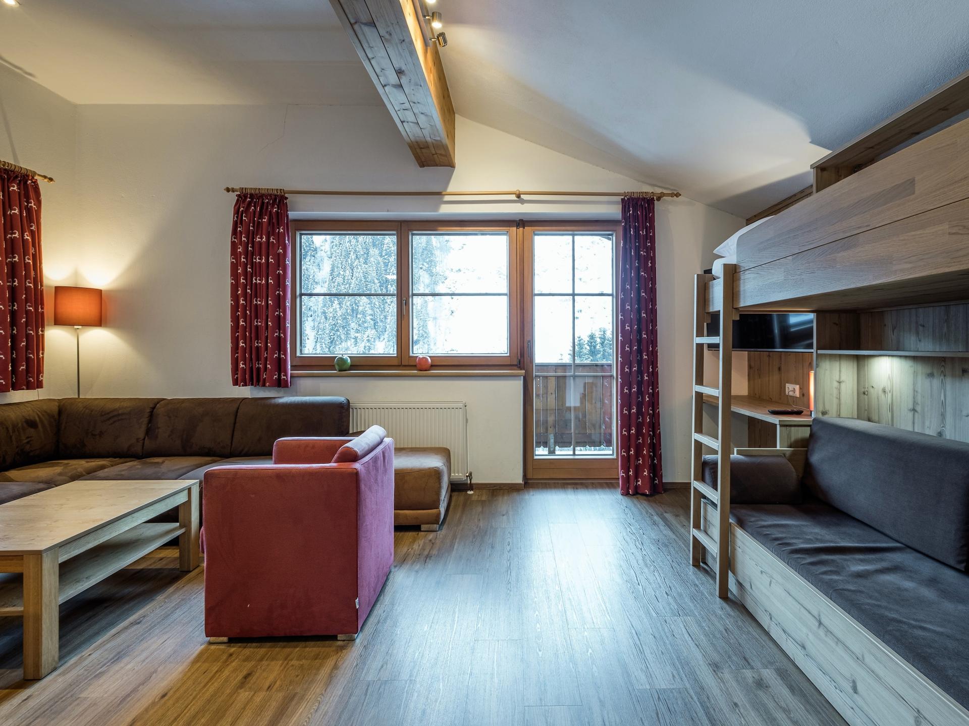 Luxe chalet voor 35 personen aan de piste in Saalbach-Hinterglemm - foto 21