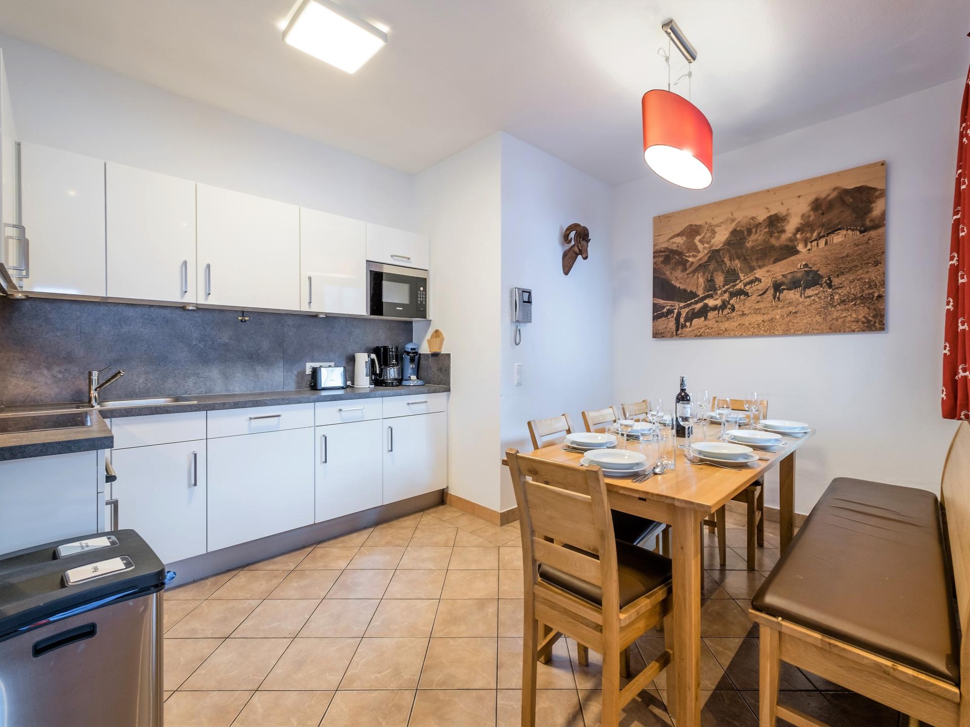 Luxe chalet voor 35 personen aan de piste in Saalbach-Hinterglemm - foto 17