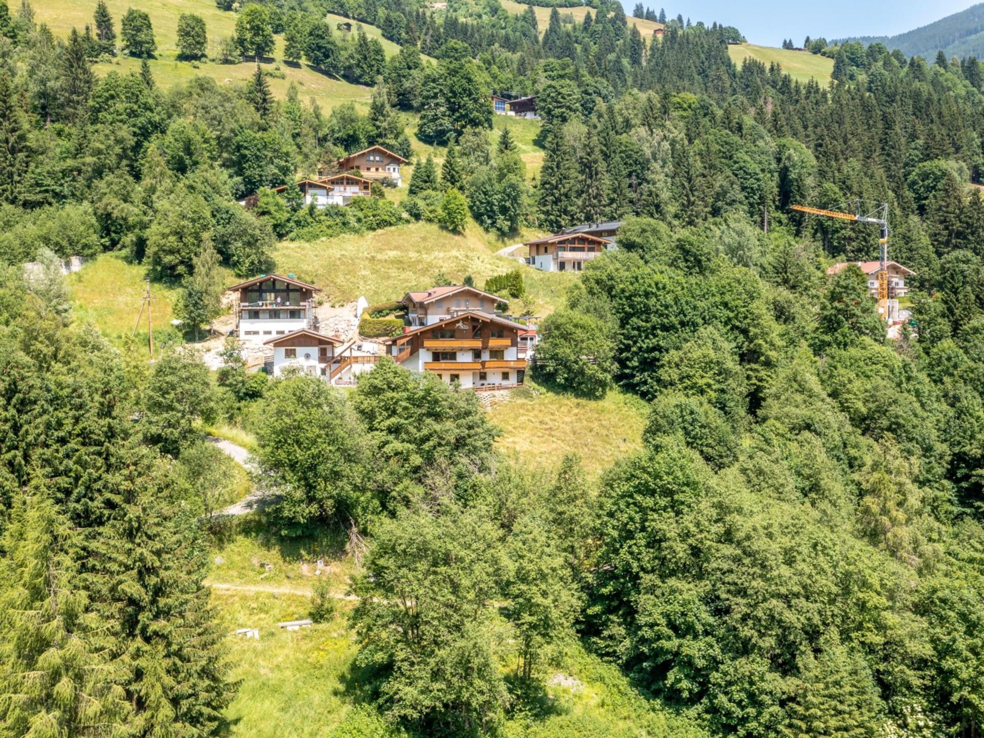 Ruim appartement direct aan de piste in Saalbach-Hinterglemm voor 10 personen - foto 18