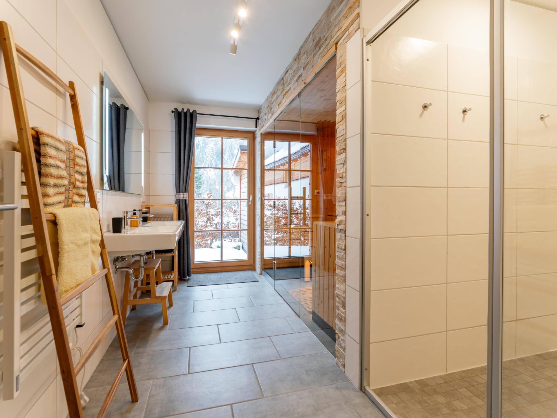 10-persoons vrijstaand chalet aan de piste in Donnersbachwald (3) - foto 11
