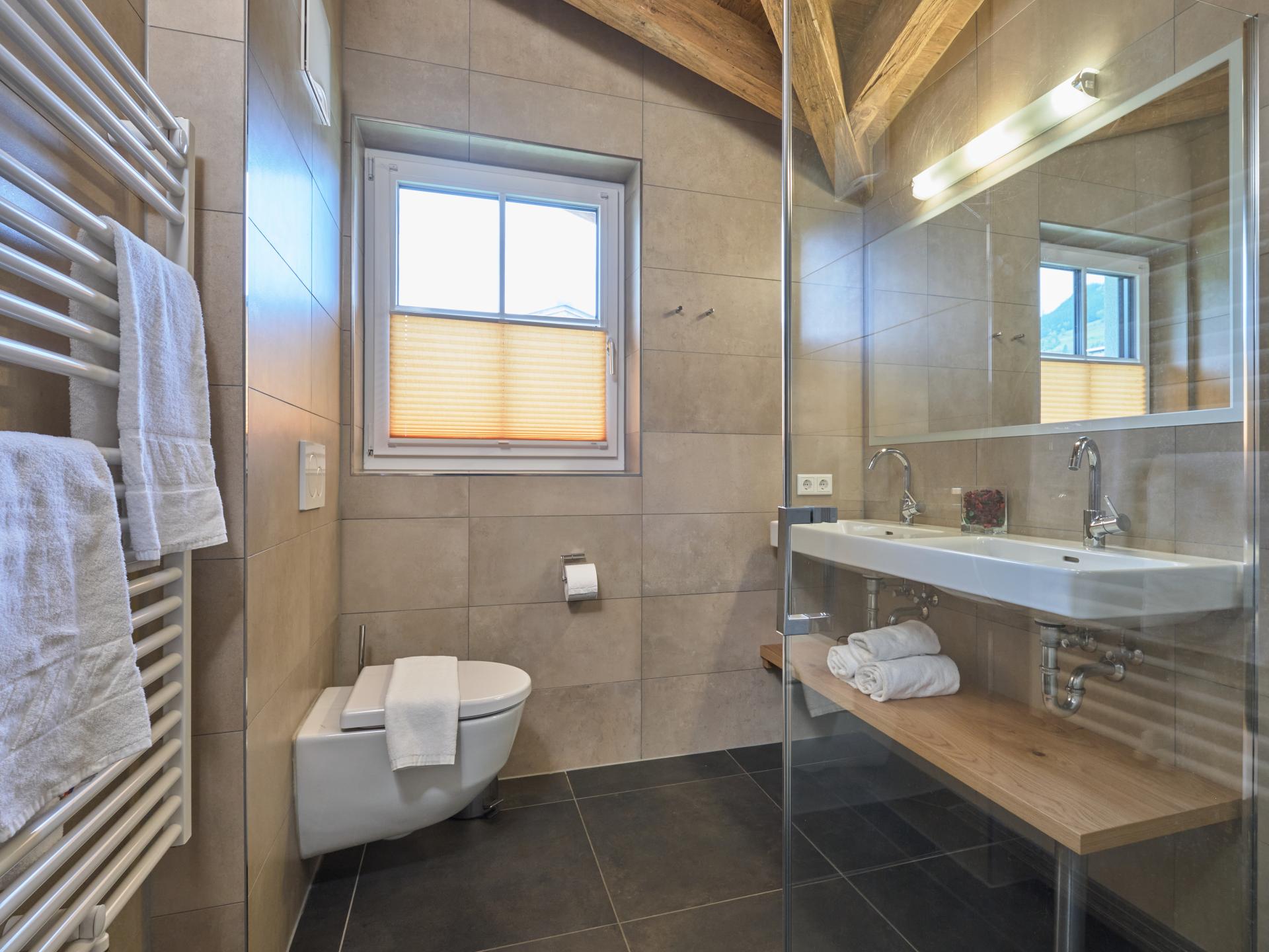 Luxe wellnesschalet voor 12 personen in Piesendorf, 400m van de piste - foto 21