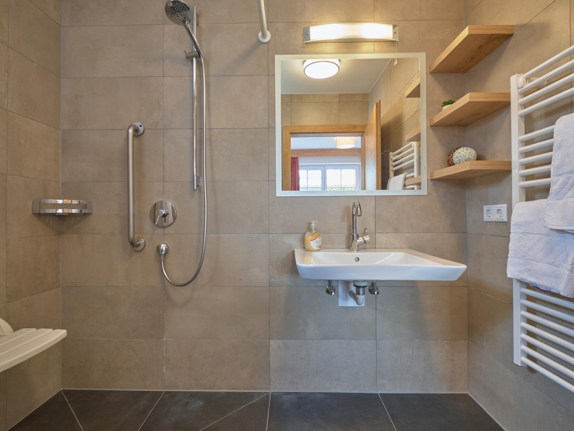 Luxe wellnesschalet voor 12 personen in Piesendorf, 400m van de piste - foto 23