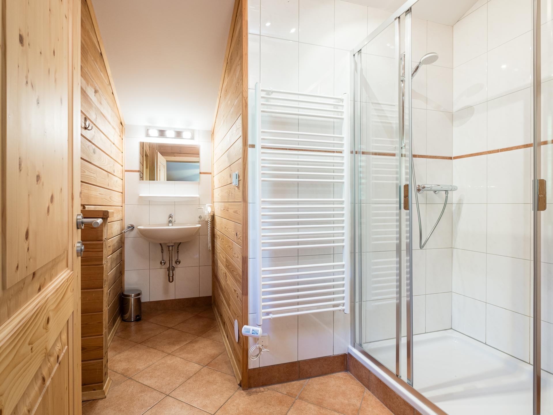 Ruim chalet voor 12 personen met privé sauna, 400m van de skilift in Krimml - foto 19